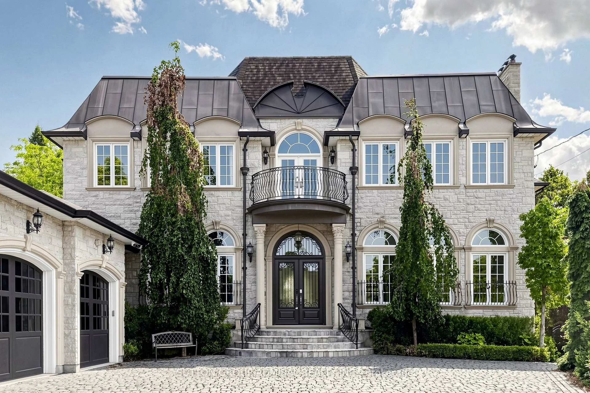 Photo 2 of 187 Davidson Drive, Vaughan, Islington Woods — HOMEH