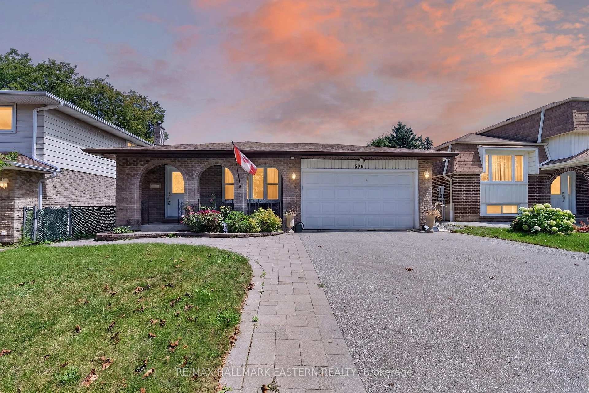 Photo 1 of 529 Seville Street, Oshawa, Vanier — HOMEH