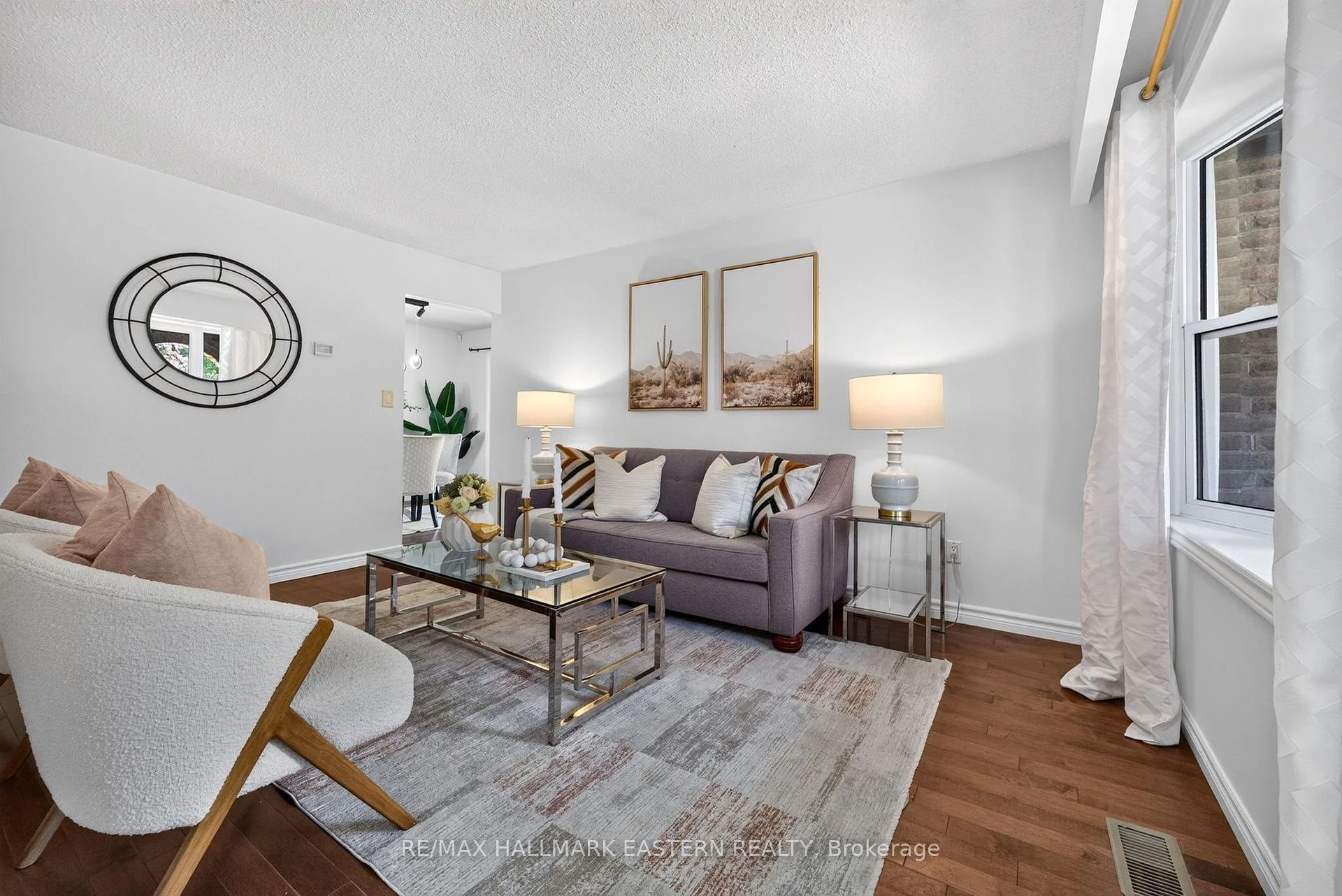Photo 8 of 529 Seville Street, Oshawa, Vanier — HOMEH
