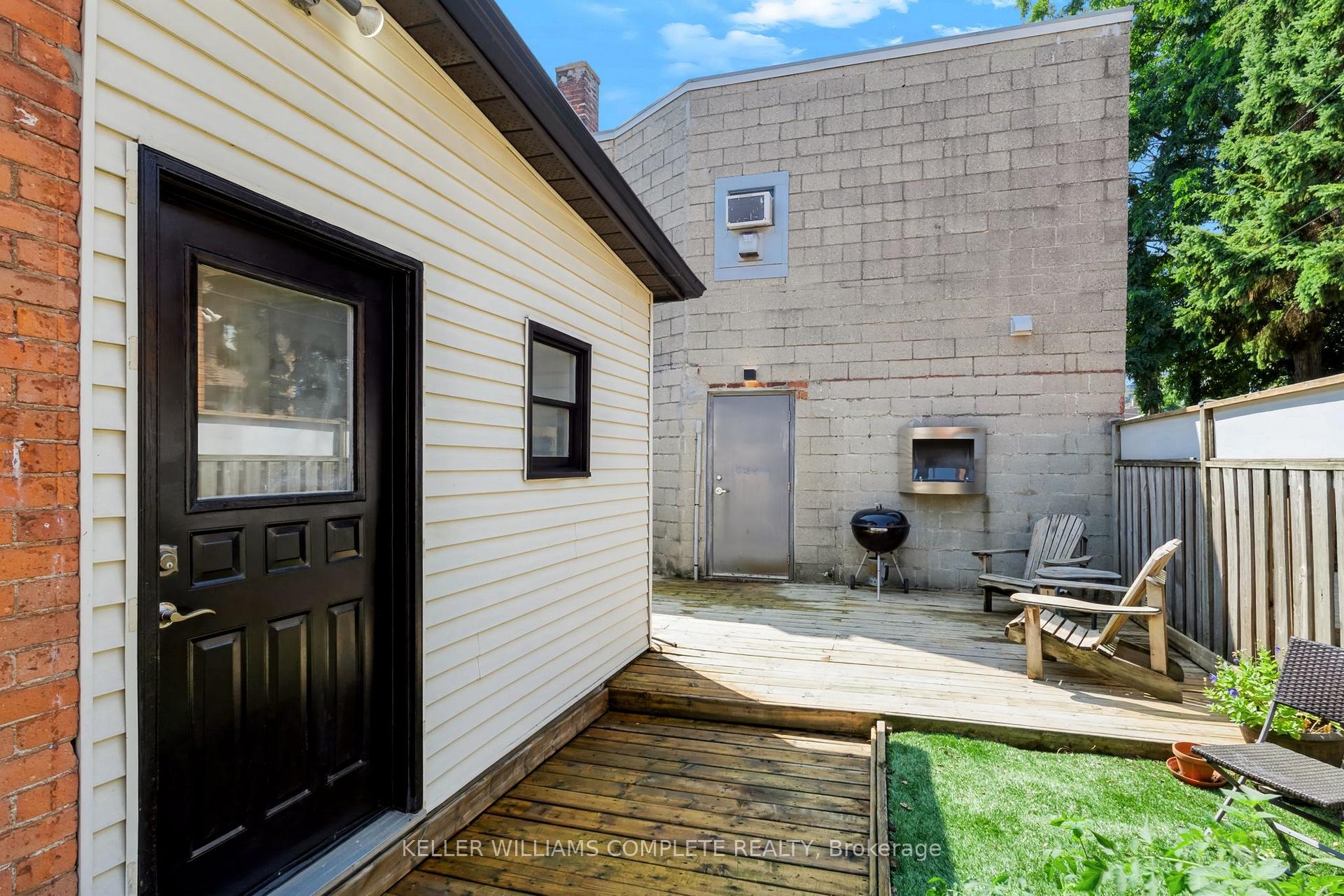 Photo 18 of 442 King William Street, Hamilton, Landsdale — HOMEH