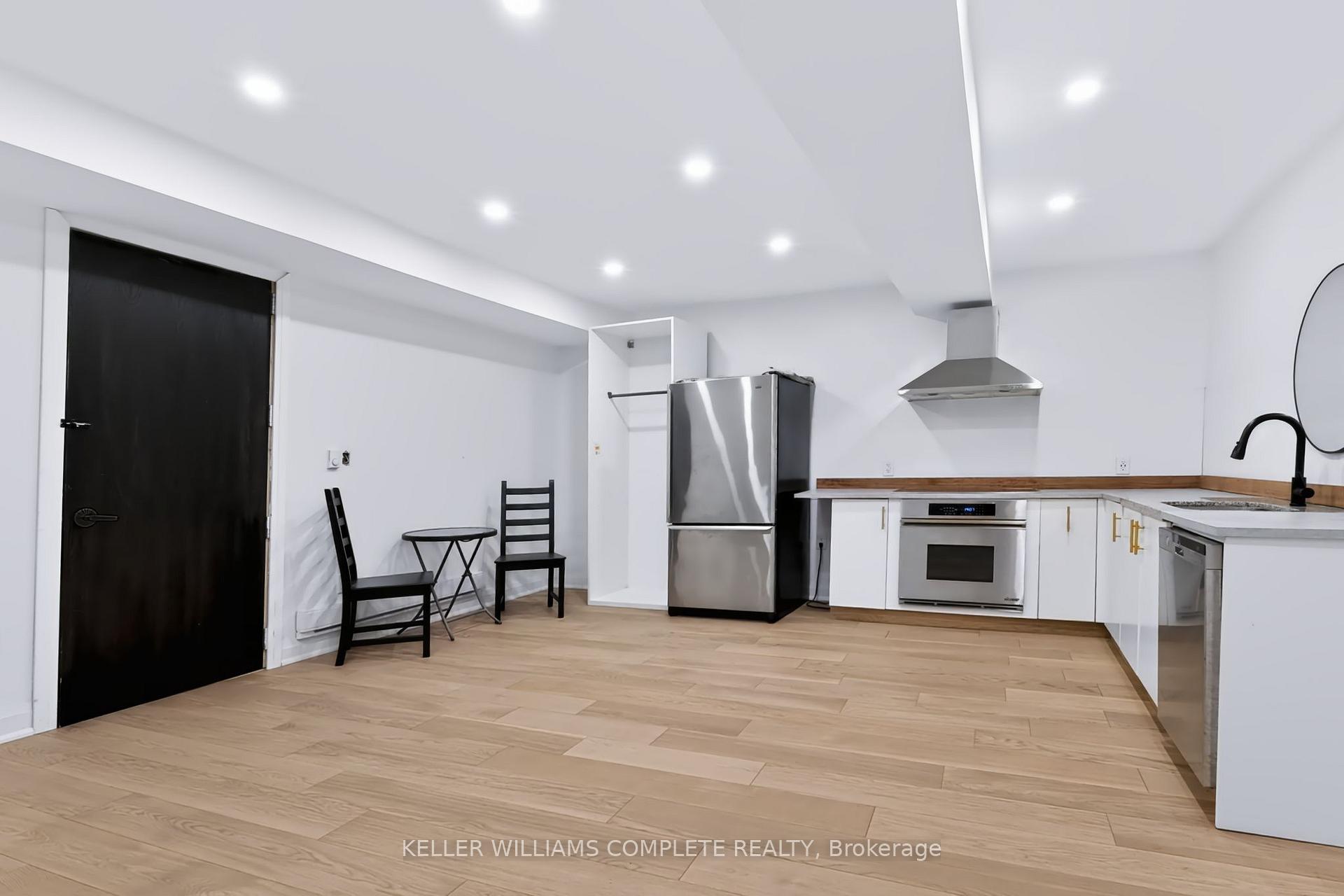 Photo 22 of 442 King William Street, Hamilton, Landsdale — HOMEH