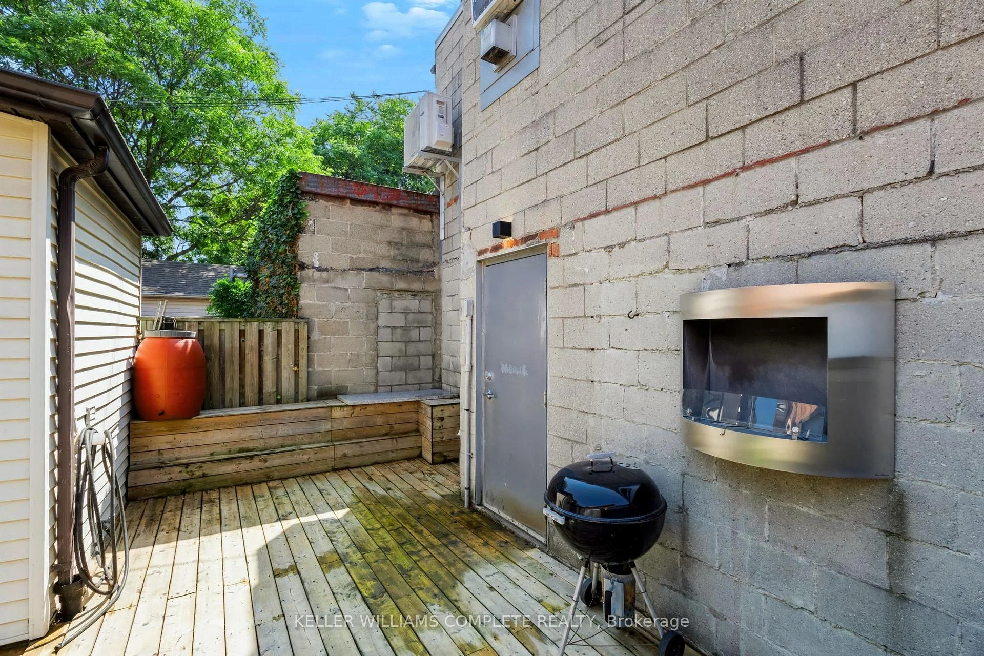 Photo 16 of 442 King William Street, Hamilton, Landsdale — HOMEH