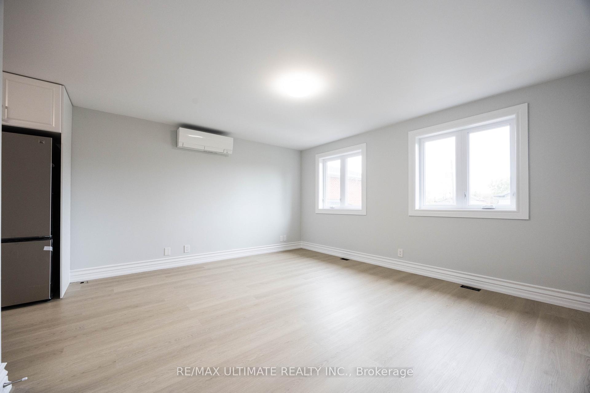 Photo 5 of Unit Upper, 83 Burr Avenue, North York, Rustic — HOMEH