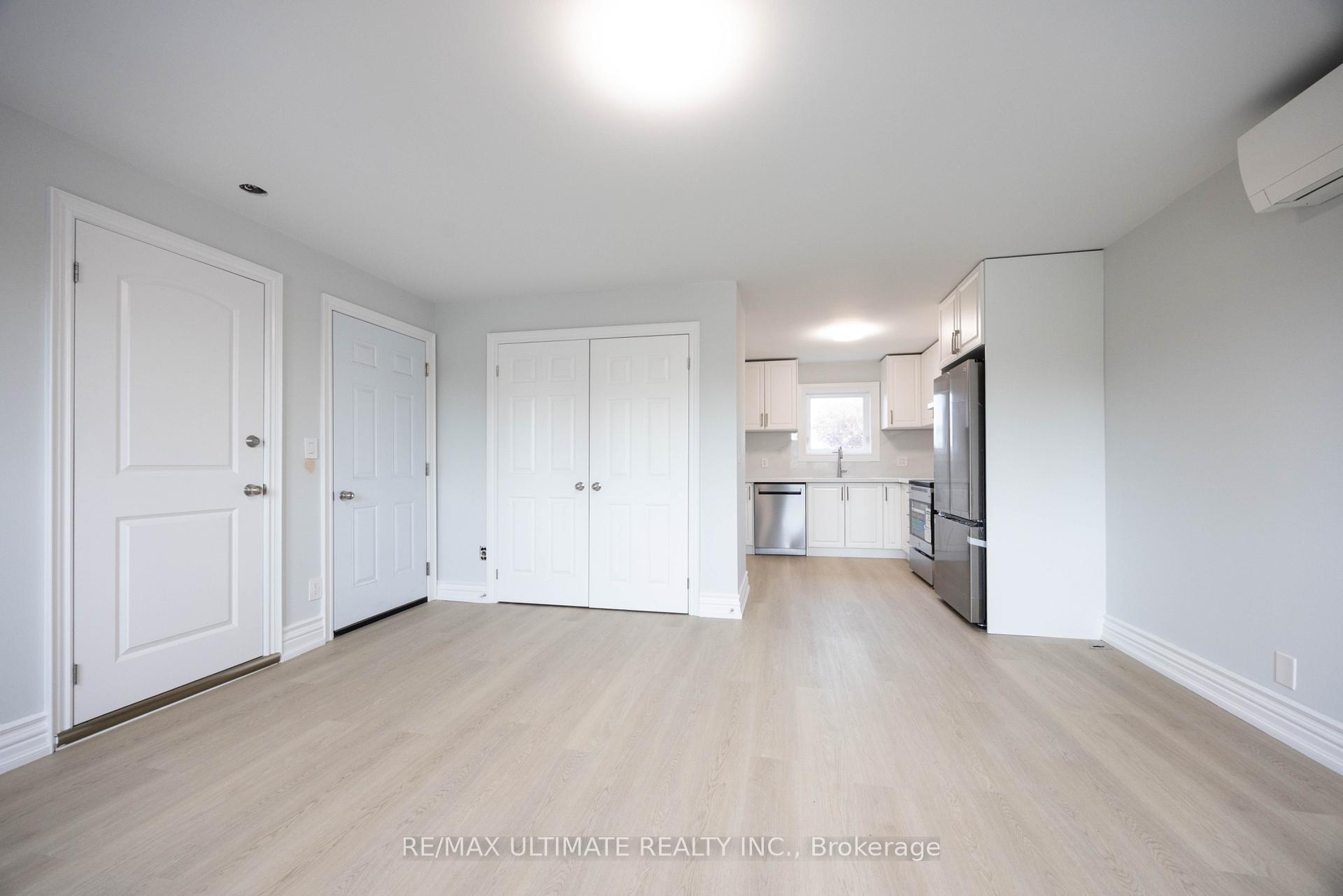 Photo 13 of Unit Upper, 83 Burr Avenue, North York, Rustic — HOMEH