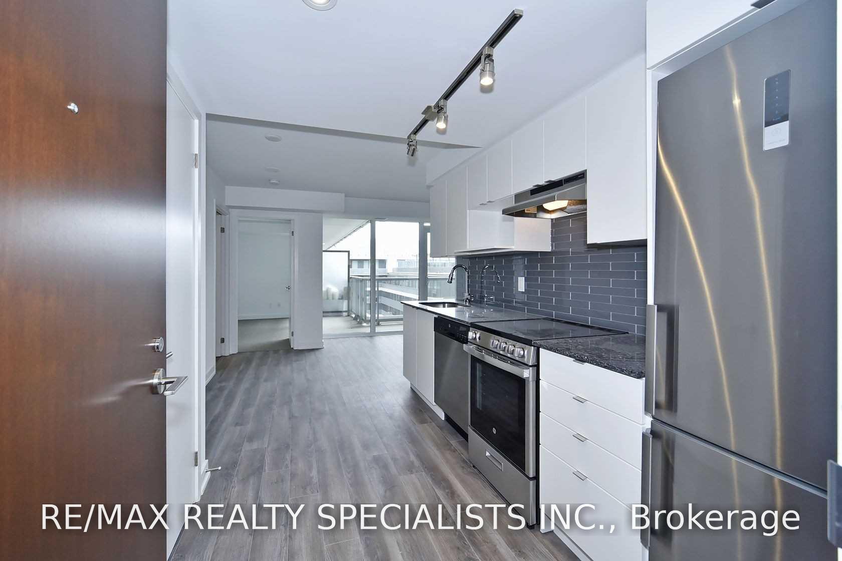 Photo 10 of Unit 801, 120 Varna Drive, Toronto, Englemount-Lawrence — HOMEH