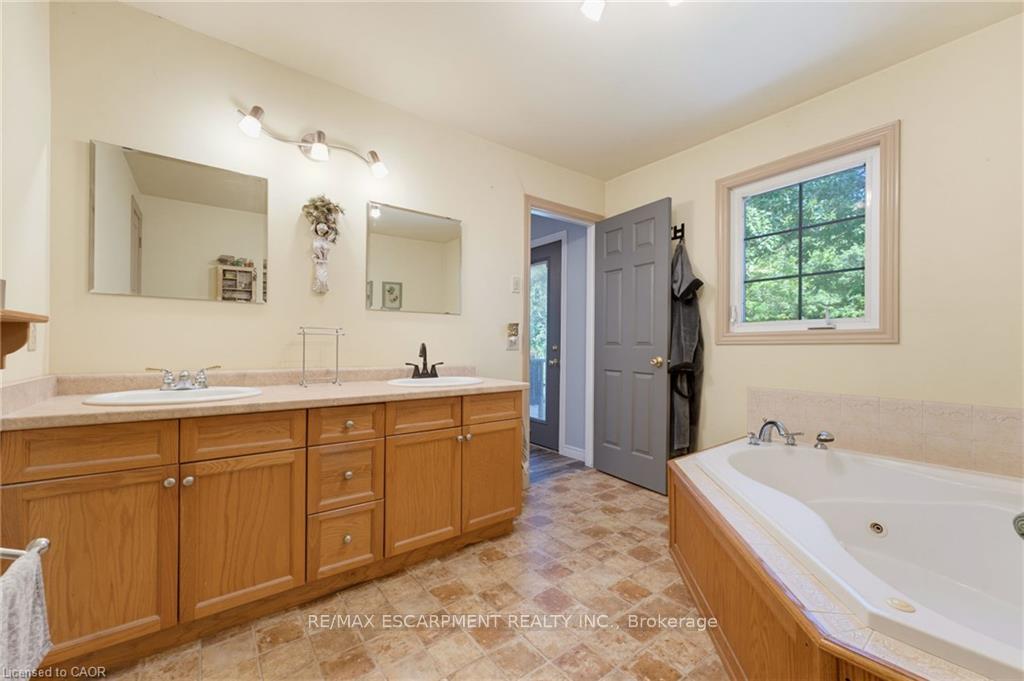 Photo 20 of 1045 Concession 6 Road, Haldimand — HOMEH