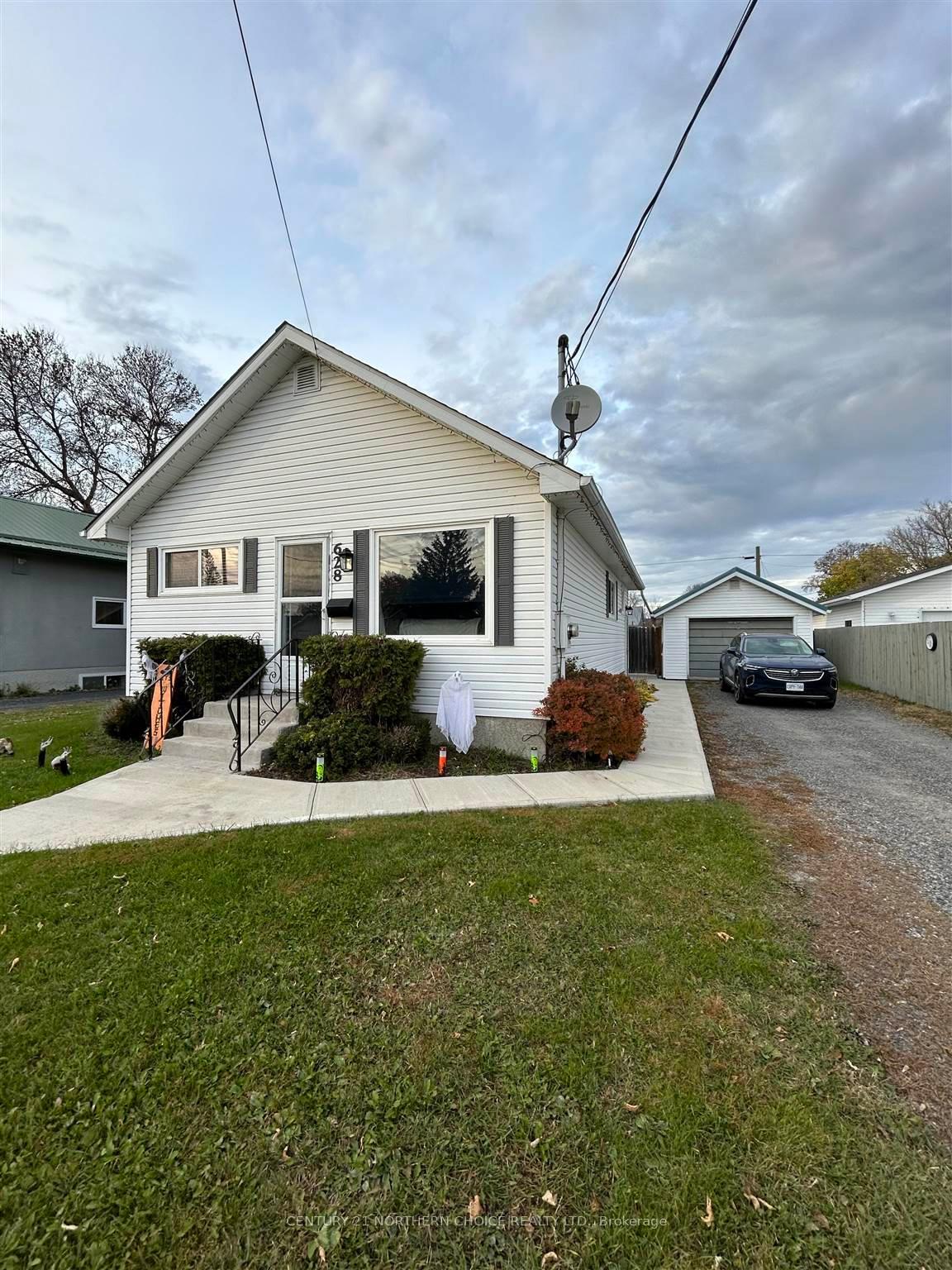 Photo 1 of 628 Second Street E, Fort Frances, TB-401 — HOMEH