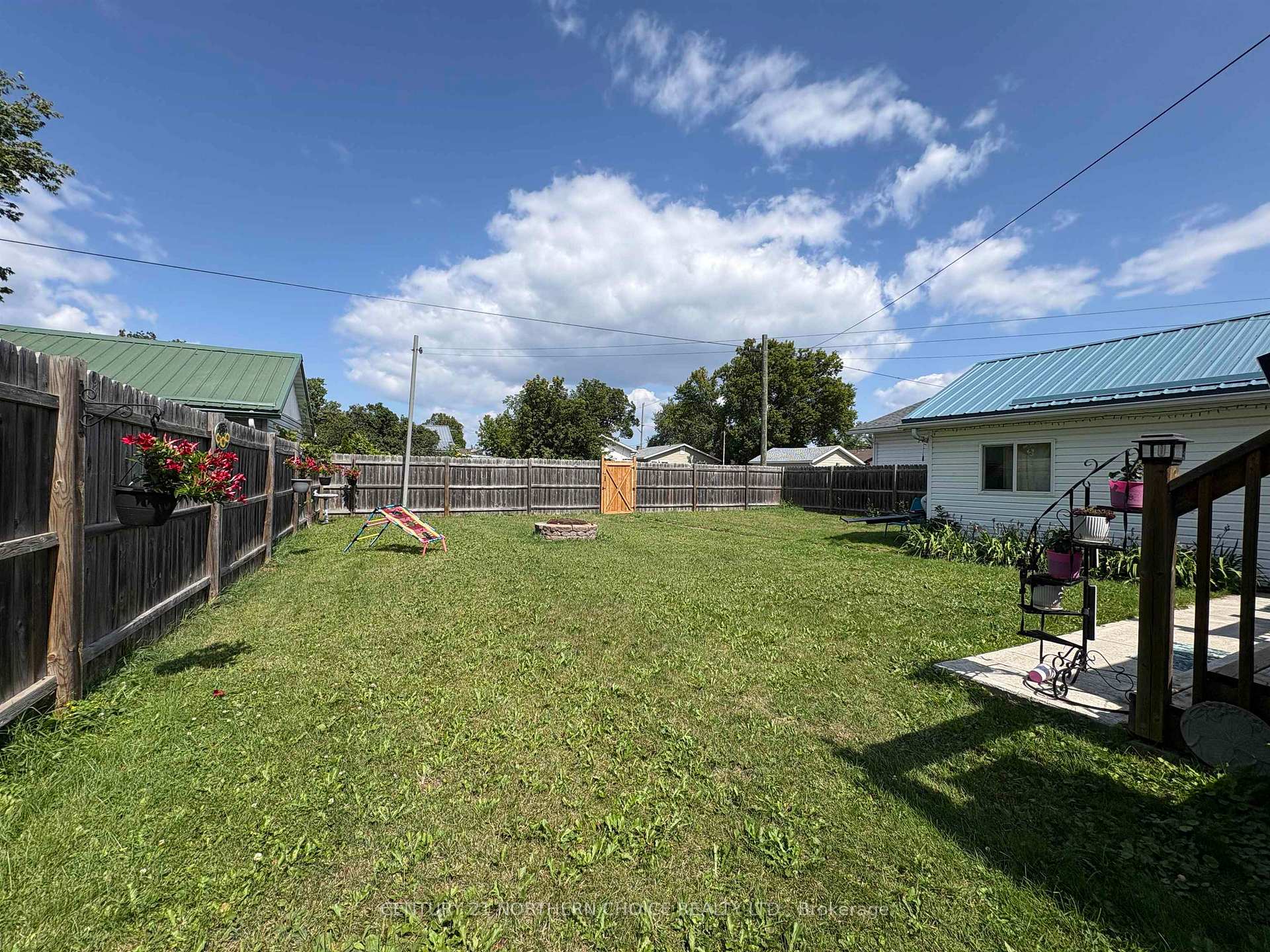 Photo 36 of 628 Second Street E, Fort Frances, TB-401 — HOMEH
