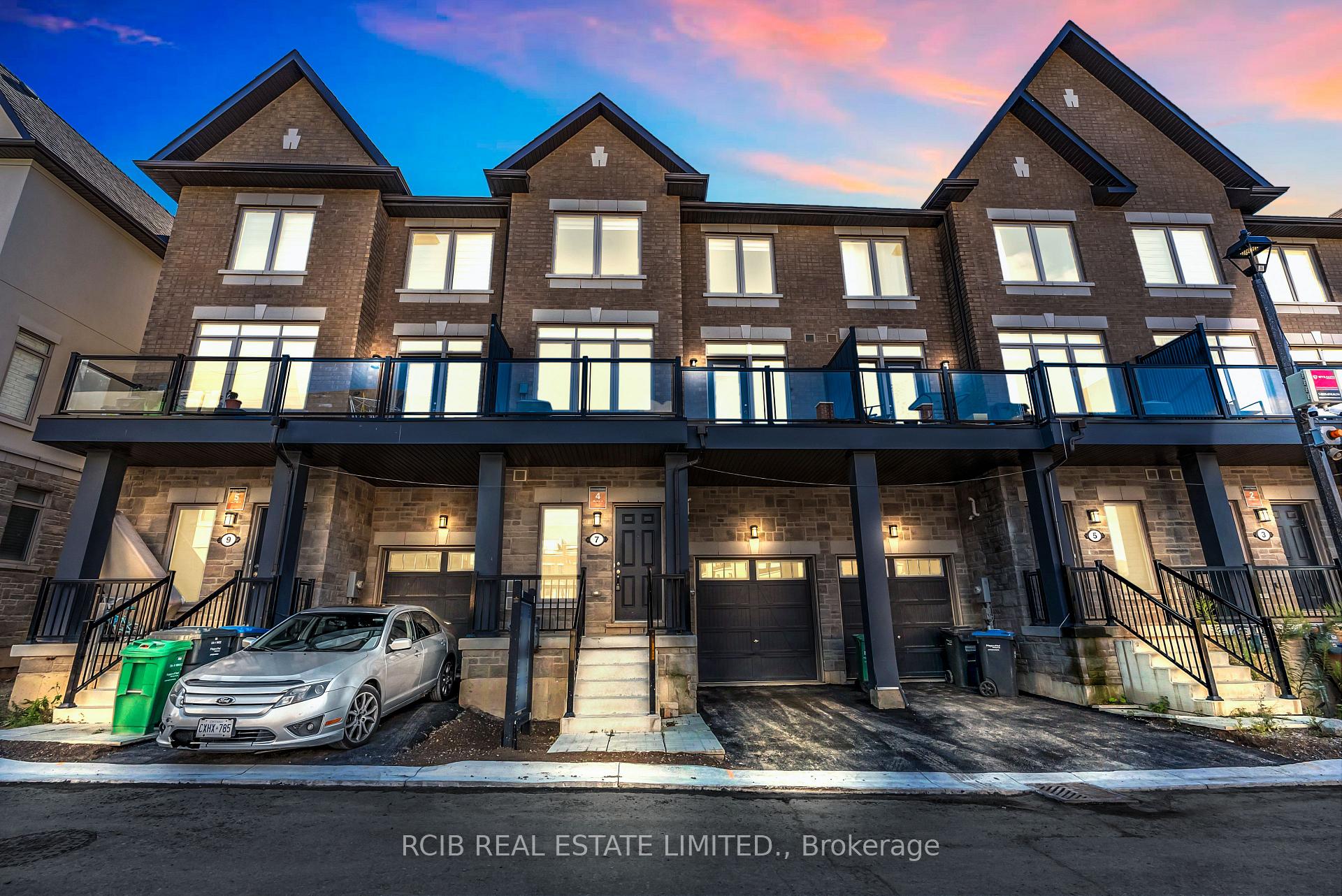Photo of 7 Tiveron Avenue