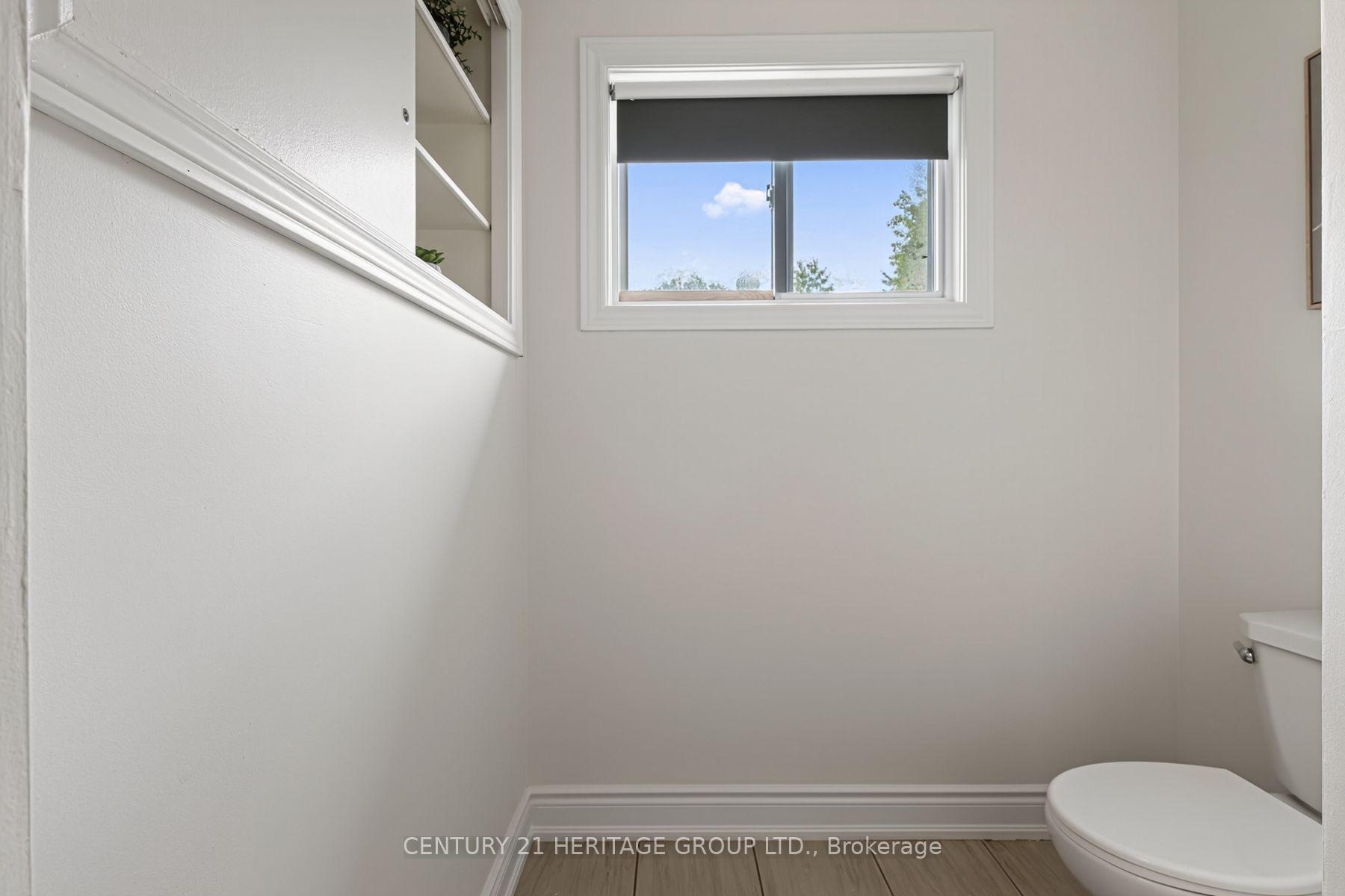 Photo 19 of 199 Paris Road, Brantford, Henderson-Sky Acres — HOMEH