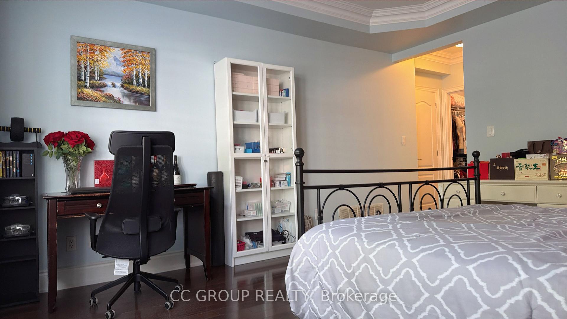 Photo 24 of 23 Yorkton Boulevard, Markham, Angus Glen — HOMEH