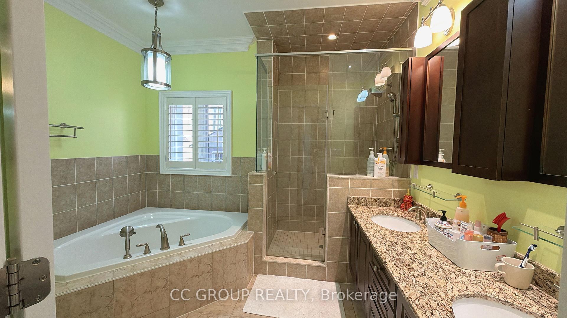 Photo 27 of 23 Yorkton Boulevard, Markham, Angus Glen — HOMEH