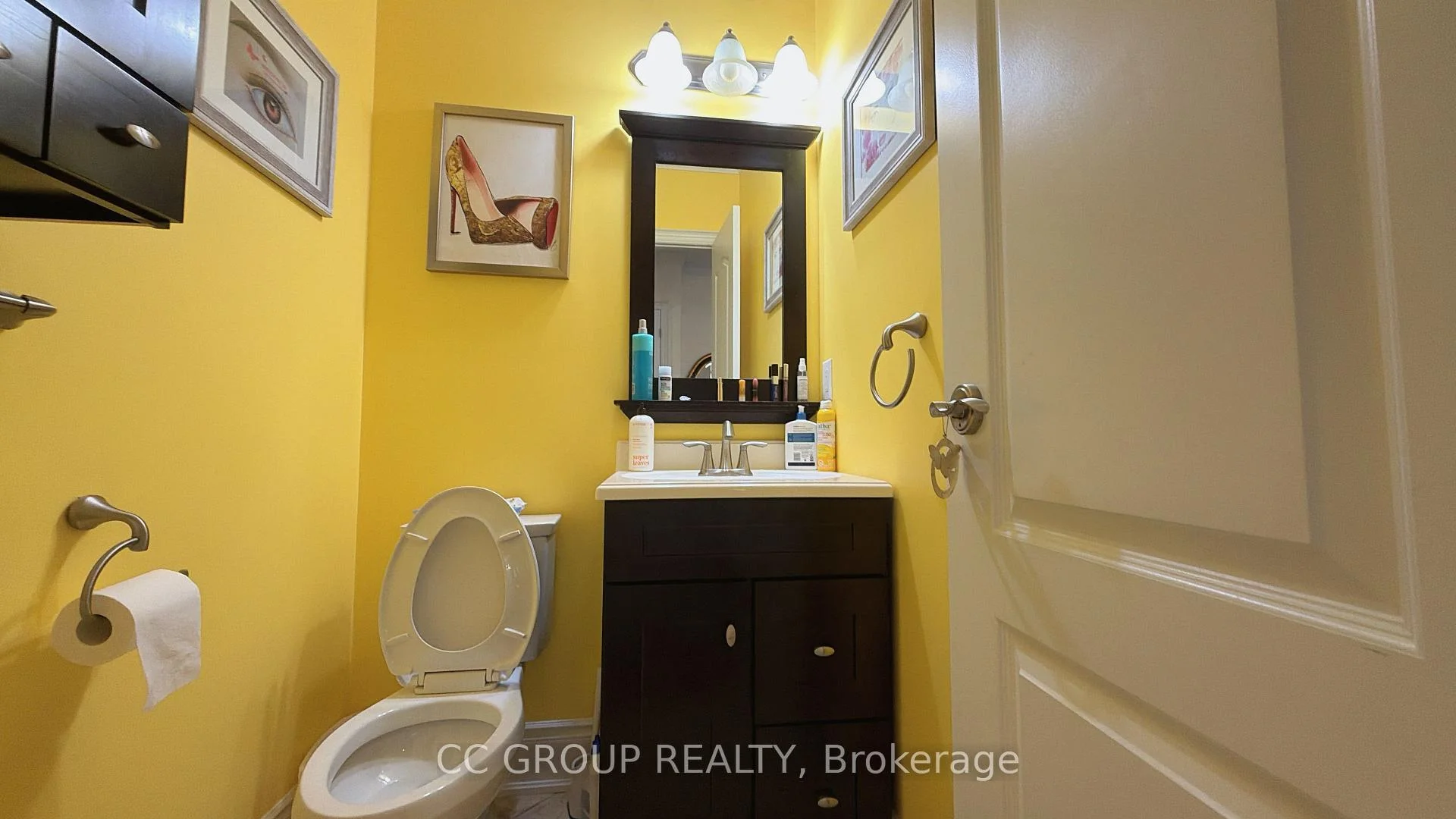 Photo 19 of 23 Yorkton Boulevard, Markham, Angus Glen — HOMEH