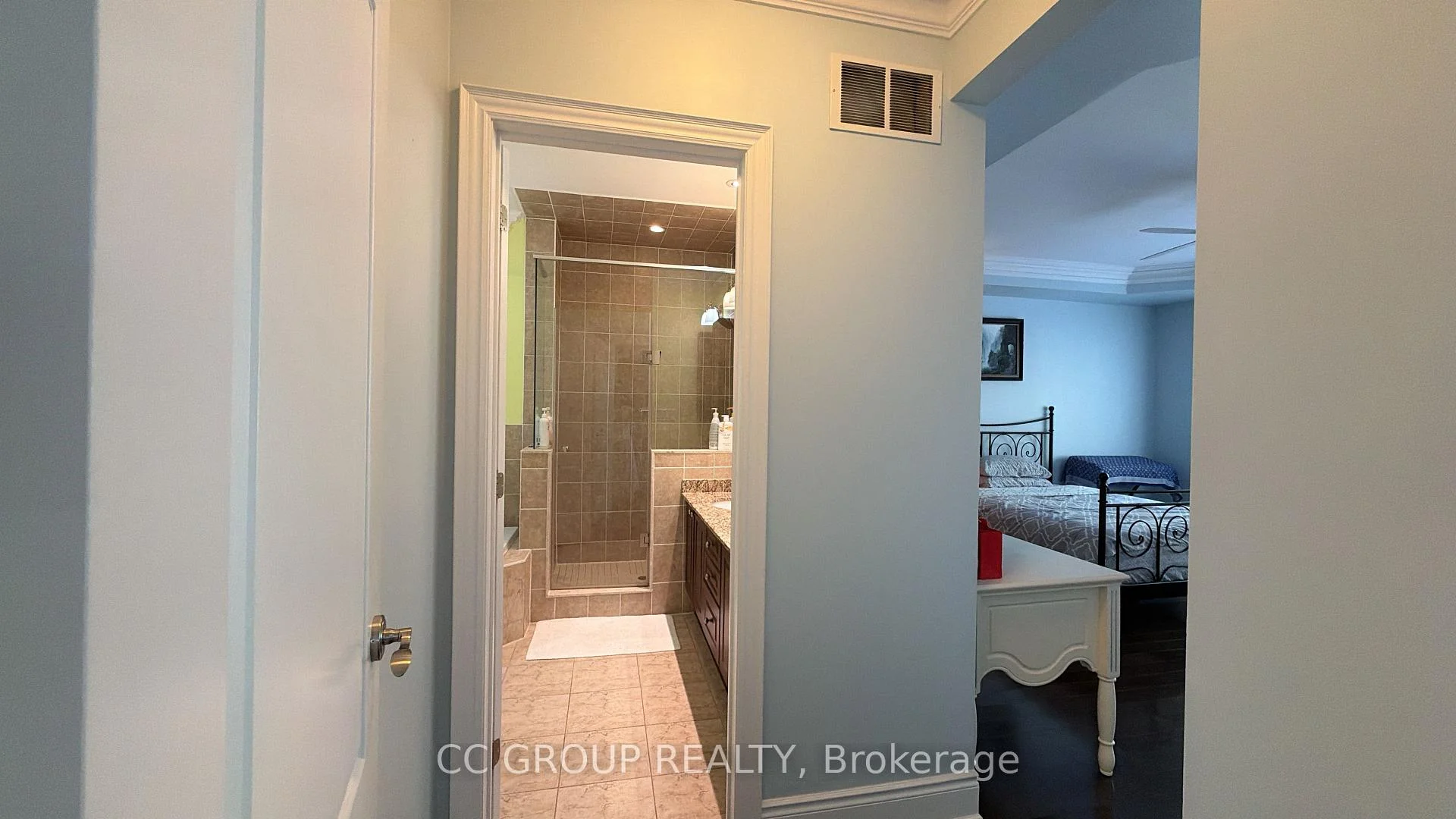Photo 26 of 23 Yorkton Boulevard, Markham, Angus Glen — HOMEH