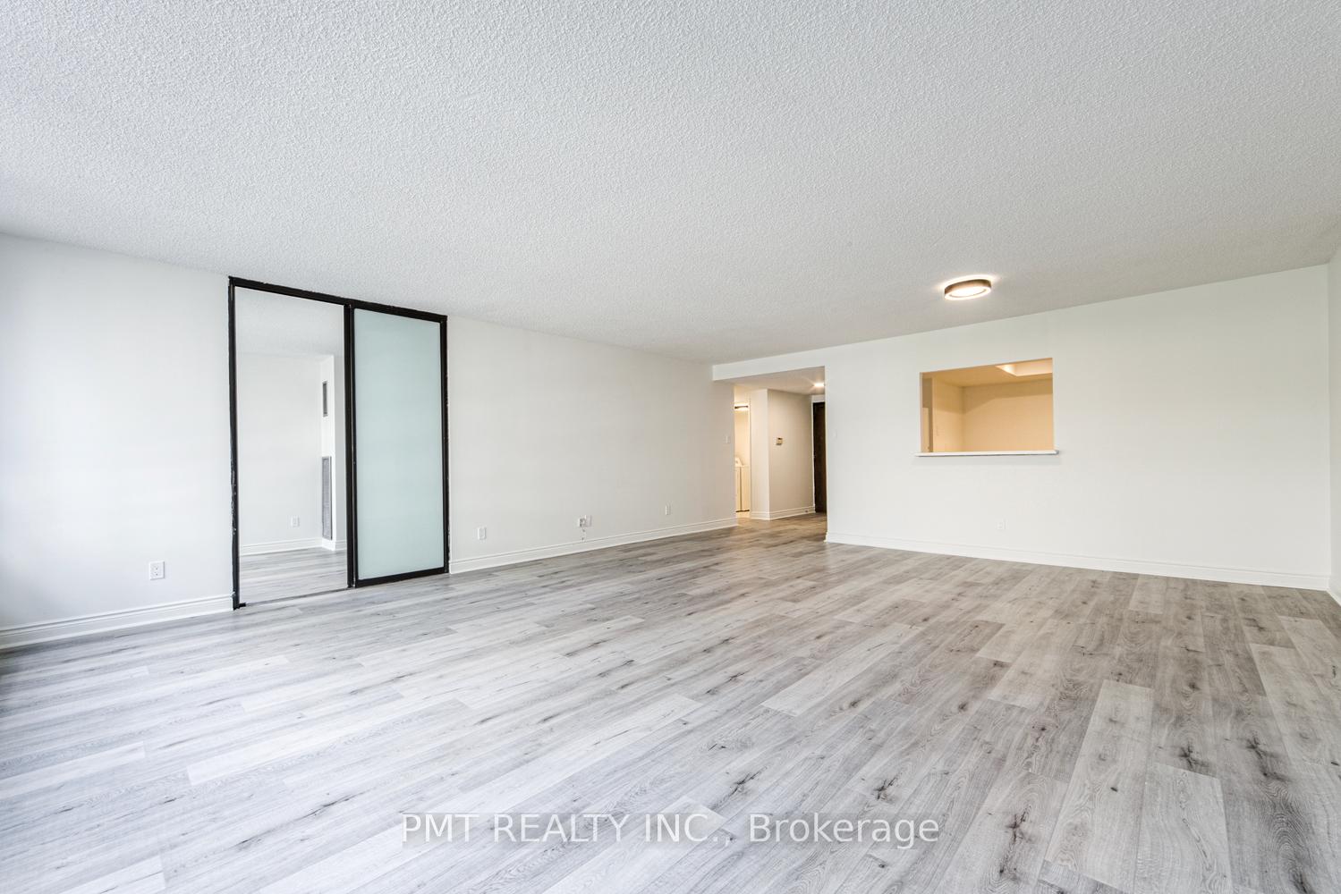 Photo 5 of Unit 202, 77 Carlton Street, Toronto, Church-Yonge Corridor — HOMEH