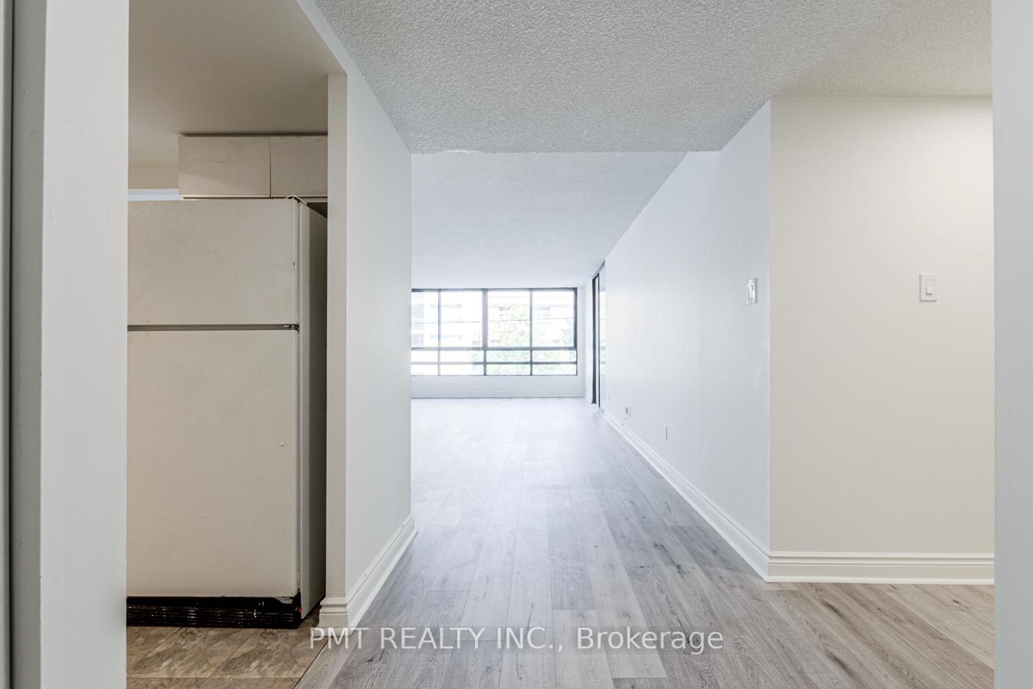 Photo 7 of Unit 202, 77 Carlton Street, Toronto, Church-Yonge Corridor — HOMEH