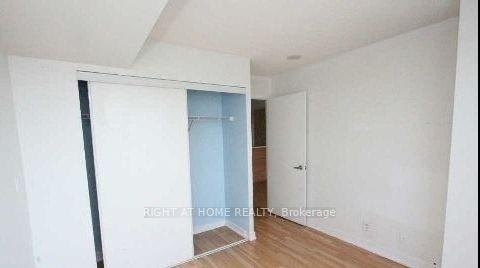 Photo 10 of Unit 2016, 36 Lee Centre Drive, Scarborough, Woburn — HOMEH