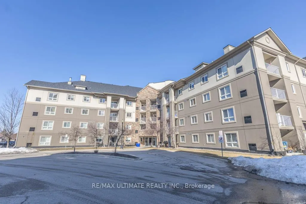 Photo 1 of Unit 3301, 4 Dayspring Circle, Brampton, Goreway Drive Corridor — HOMEH