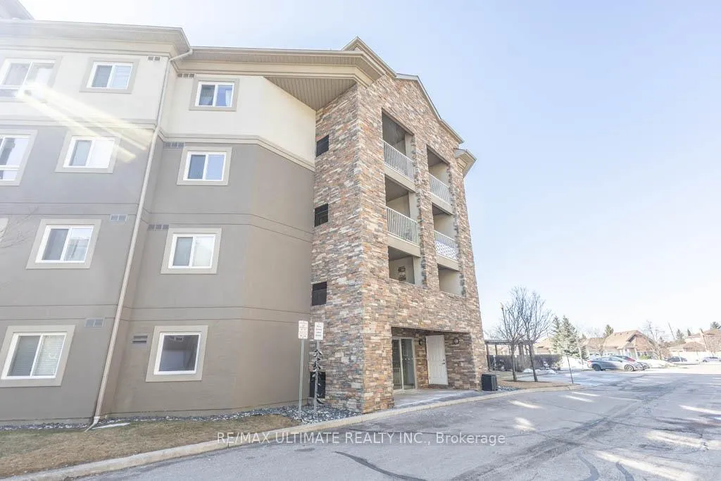 Photo 32 of Unit 3301, 4 Dayspring Circle, Brampton, Goreway Drive Corridor — HOMEH