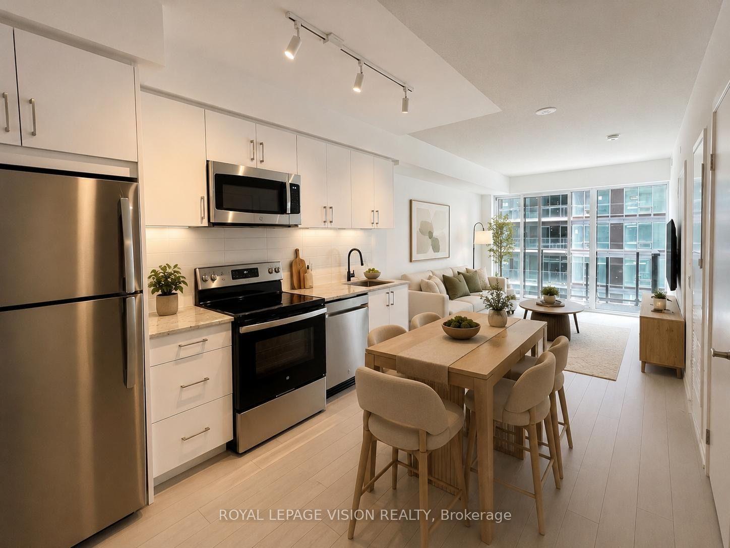 Front of Unit 1007, 4010 Eglinton Avenue W