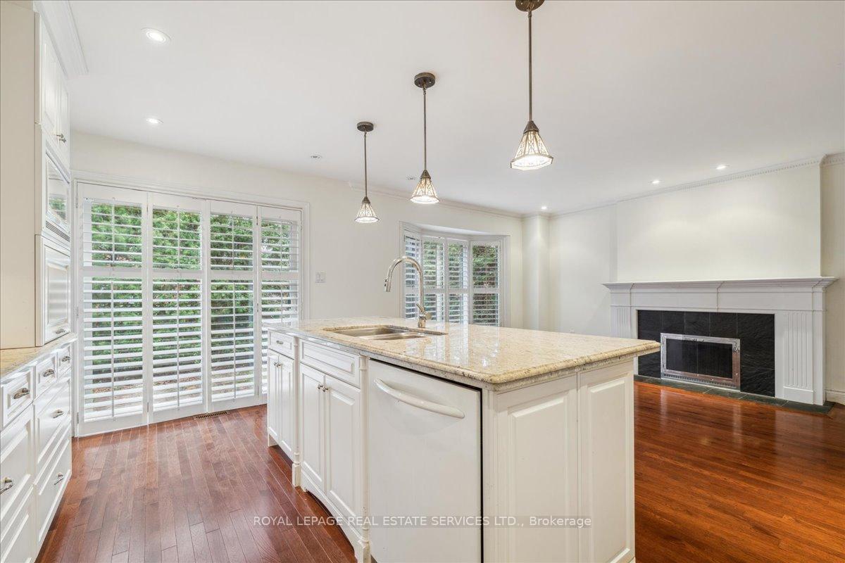 Photo 14 of 172 River Oaks Boulevard E, Oakville, River Oaks — HOMEH