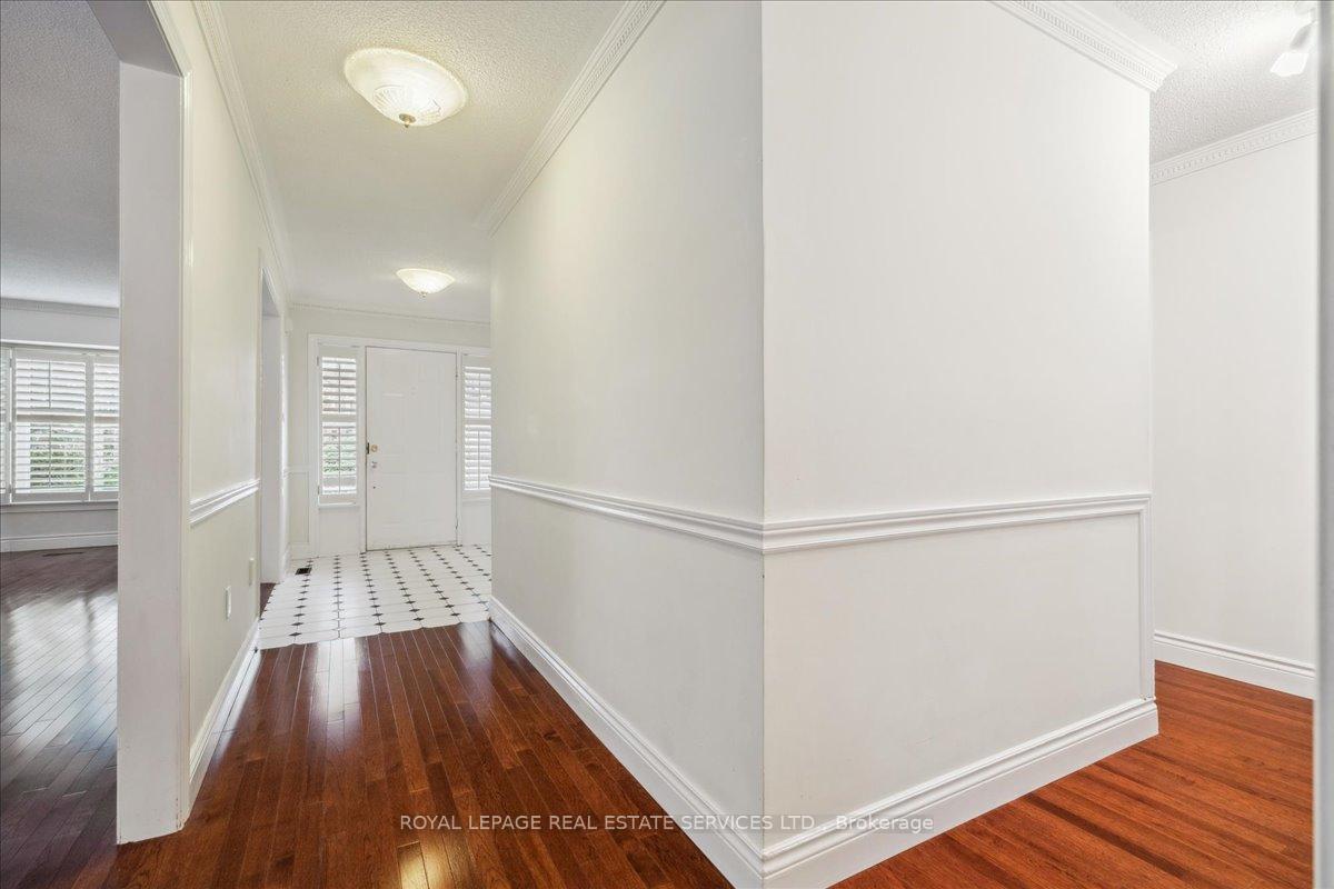 Photo 17 of 172 River Oaks Boulevard E, Oakville, River Oaks — HOMEH