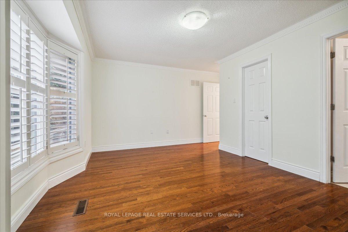 Photo 19 of 172 River Oaks Boulevard E, Oakville, River Oaks — HOMEH