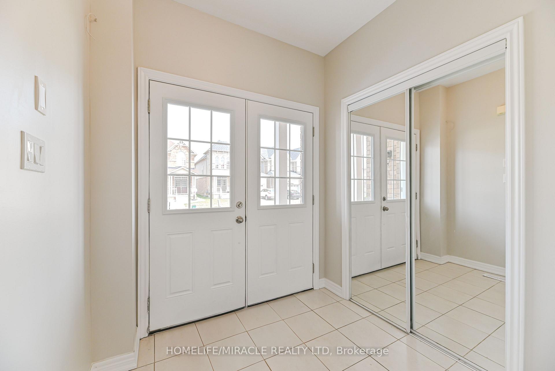 Photo 4 of 24 Weatherall Avenue, Cambridge, Preston Heights — HOMEH