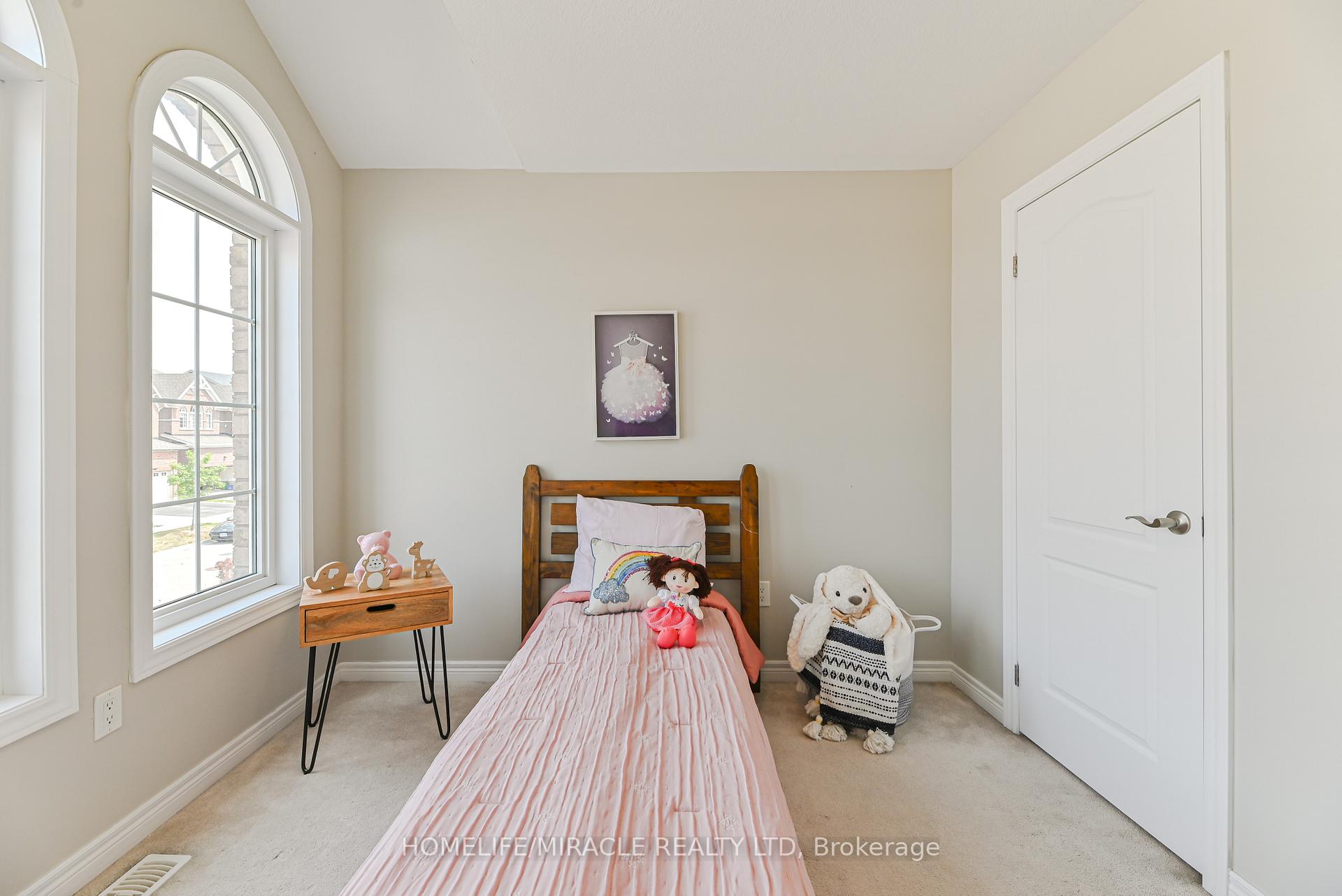 Photo 31 of 24 Weatherall Avenue, Cambridge, Preston Heights — HOMEH