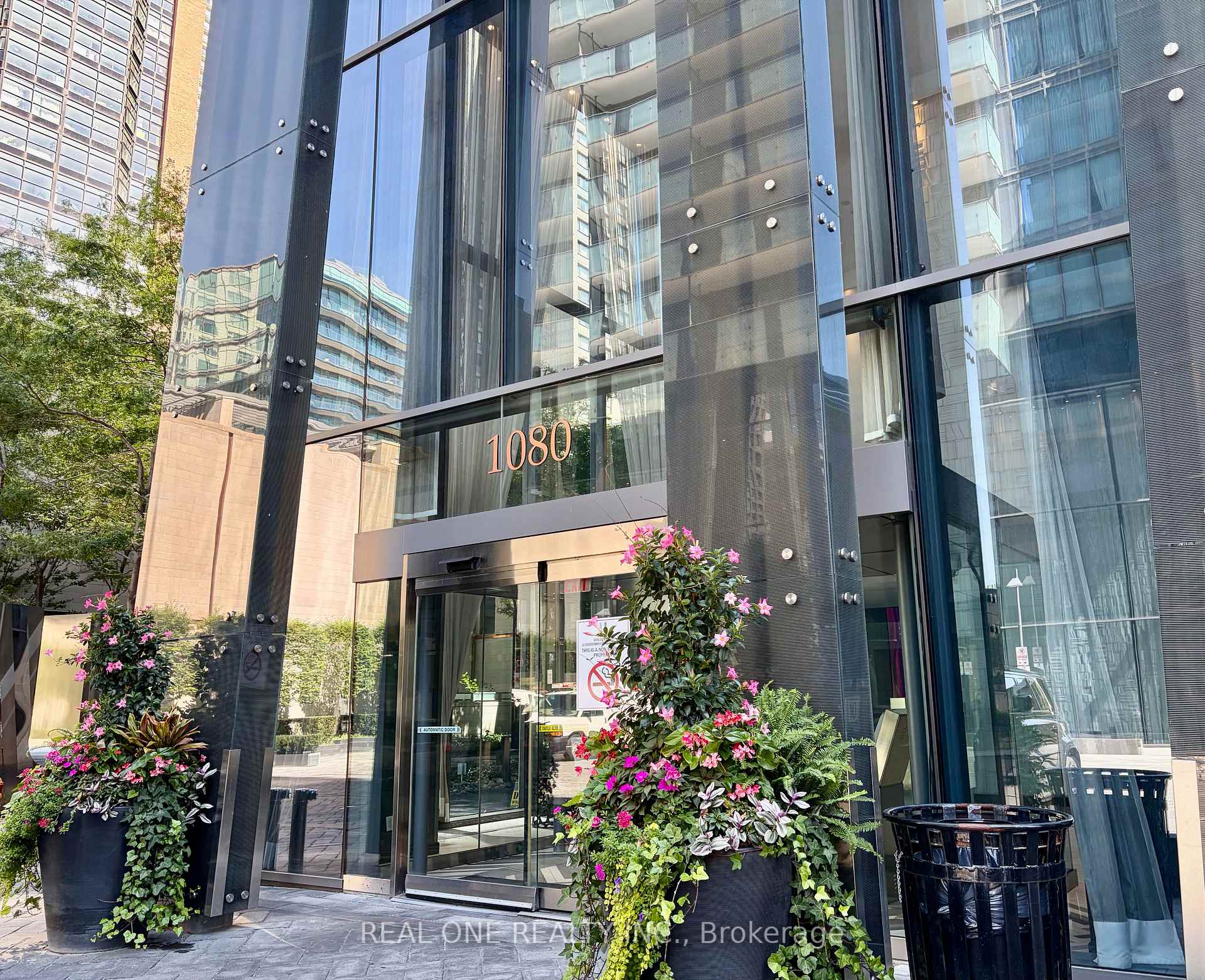 Front of Unit 3007, 1080 Bay Street
