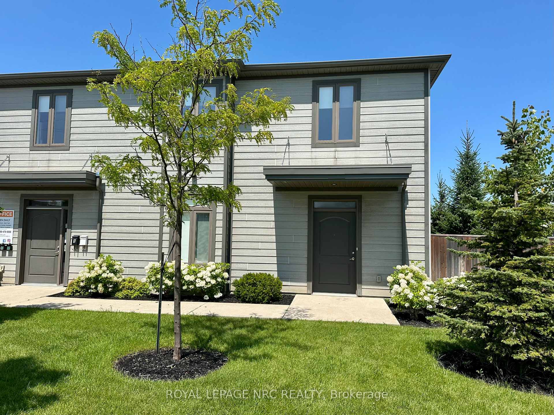 Photo 1 of Unit UPPER, 1 Abbot Street, St. Catharines, Oakdale — HOMEH