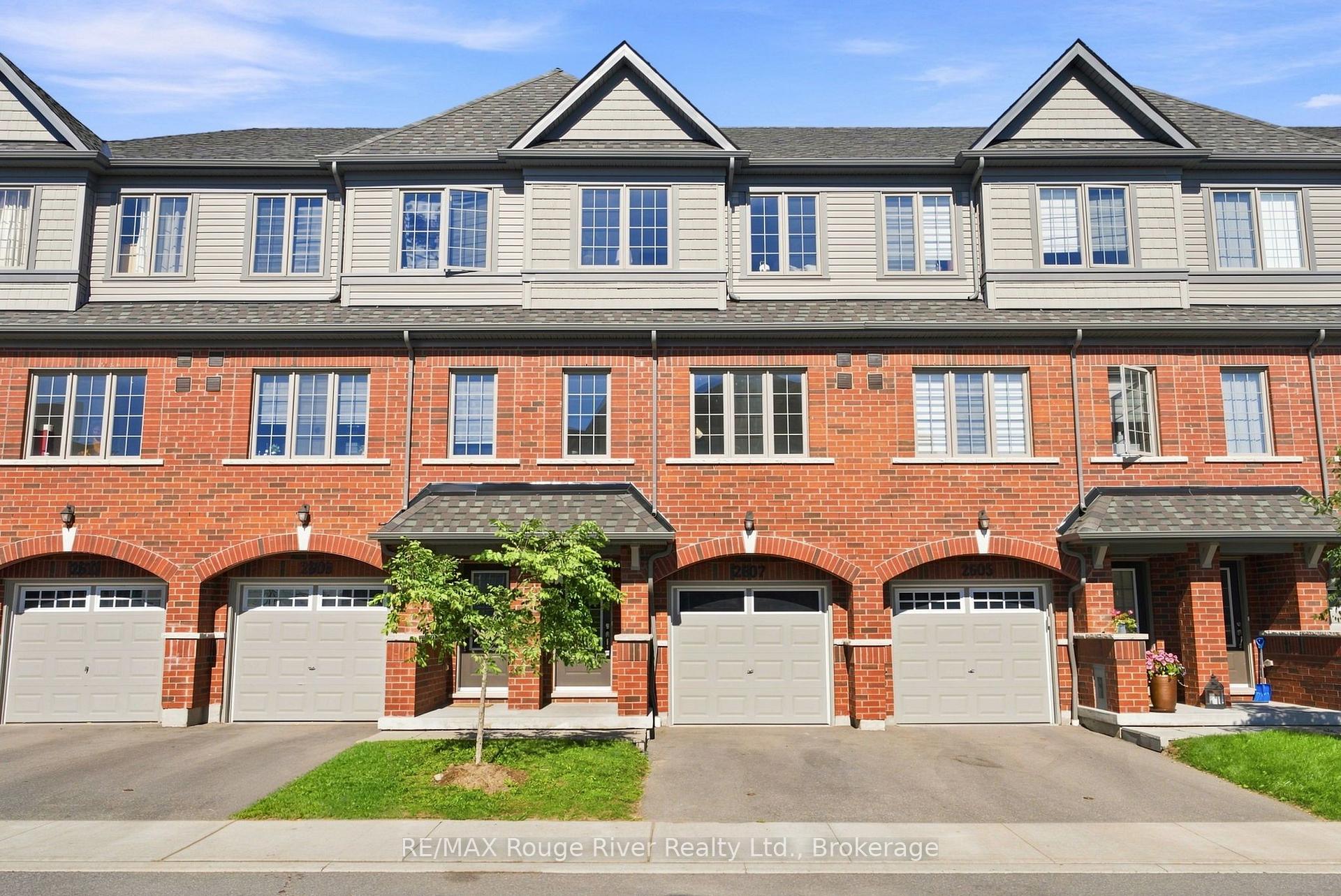 Photo of 2607 Magdalen Path W