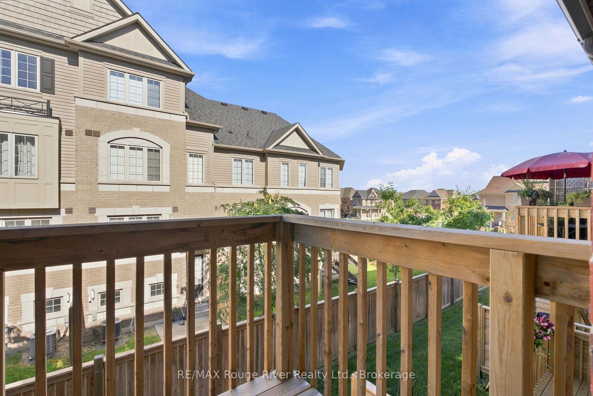Photo 19 of 2607 Magdalen Path W, Oshawa, Windfields — HOMEH