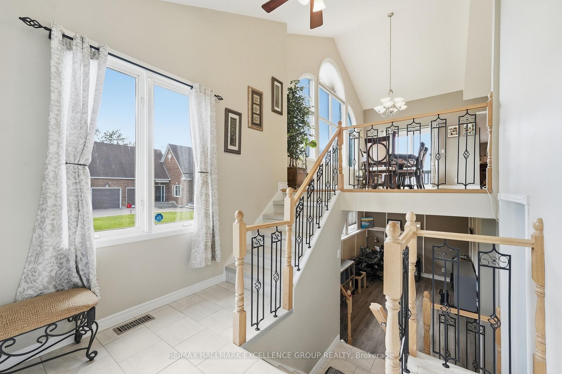 Photo 4 of 2985 Leo Lane, Ottawa, Cumberland Estates — HOMEH