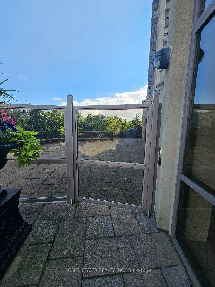 Photo 17 of Unit 2522, 700 Humberwood Boulevard, Etobicoke, West Humber-Clairville — HOMEH