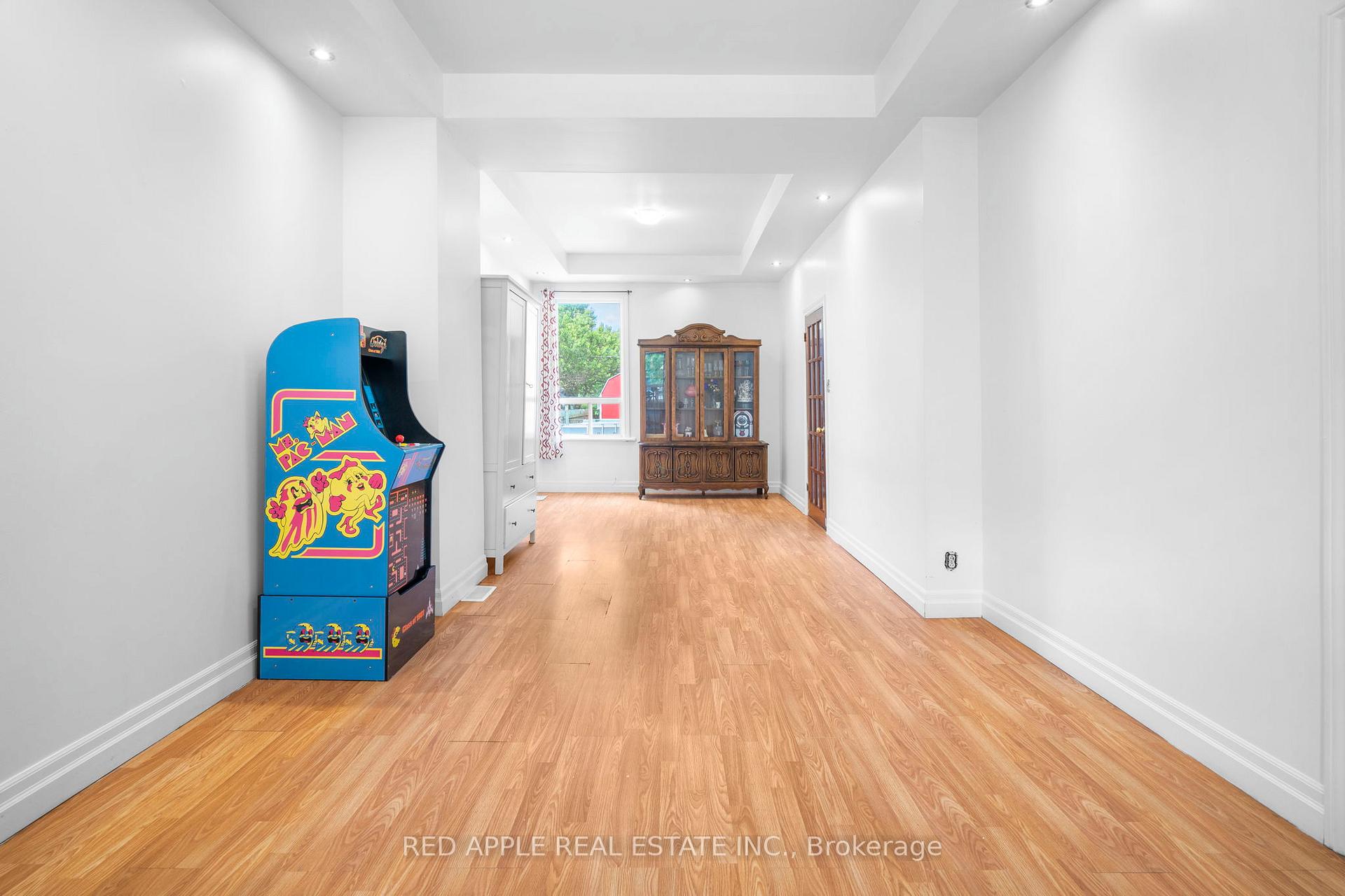 Photo 6 of 546 Dufferin Street, Toronto, Little Portugal — HOMEH