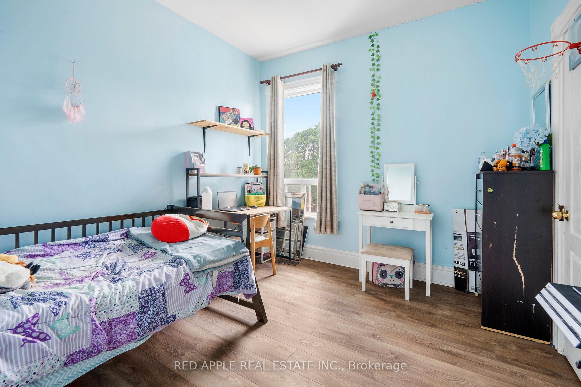 Photo 18 of 546 Dufferin Street, Toronto, Little Portugal — HOMEH