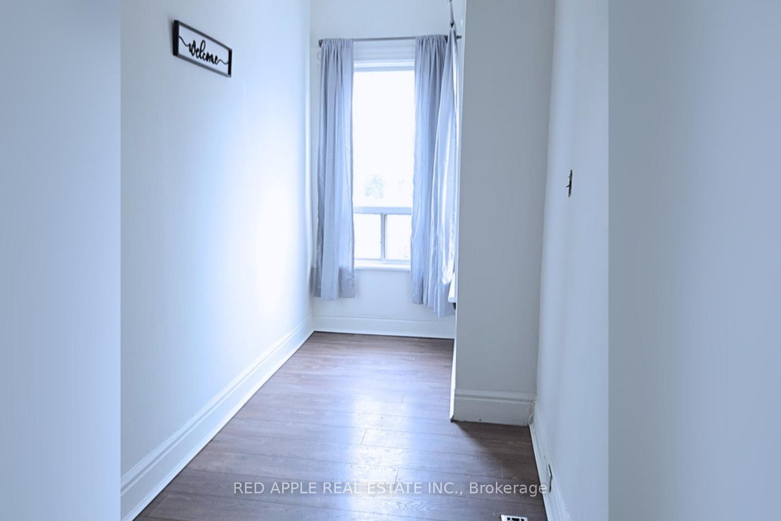 Photo 19 of 546 Dufferin Street, Toronto, Little Portugal — HOMEH
