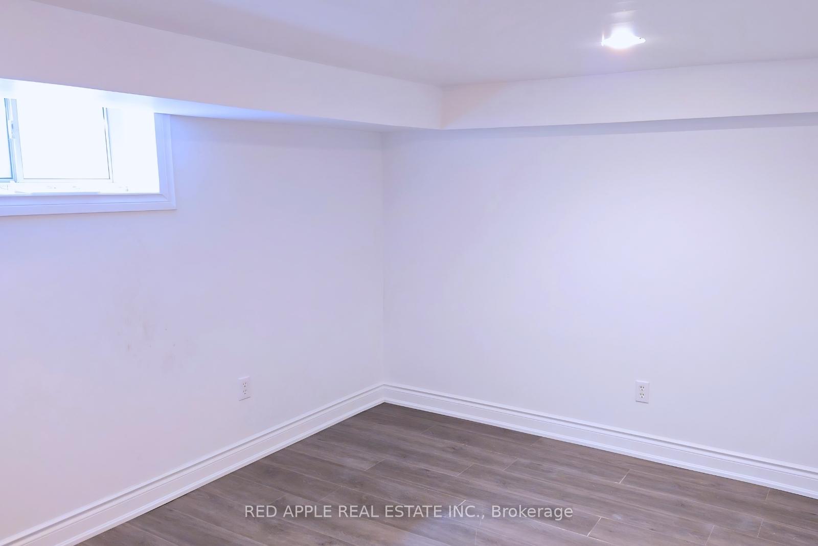 Photo 23 of 546 Dufferin Street, Toronto, Little Portugal — HOMEH