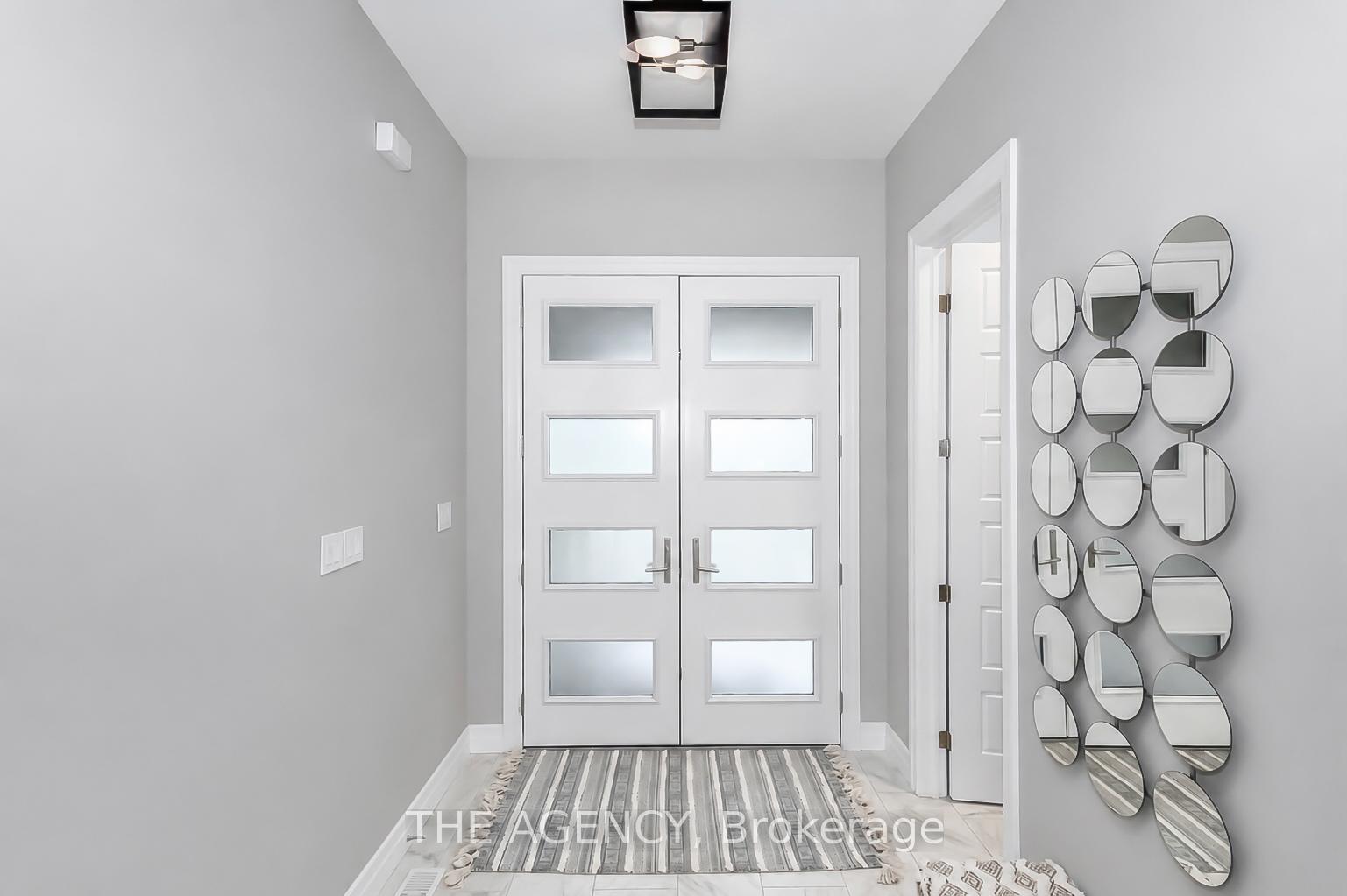 Photo 5 of 76 Grandville Circle, Brant, Paris — HOMEH