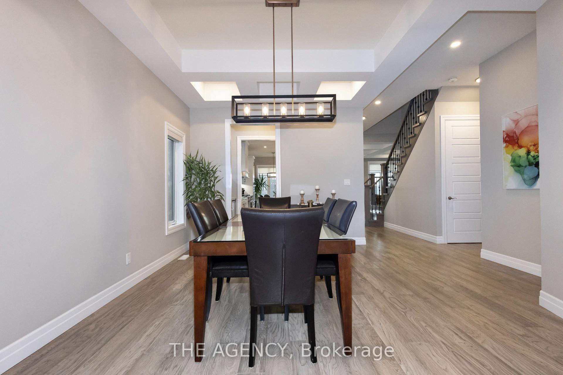 Photo 8 of 76 Grandville Circle, Brant, Paris — HOMEH