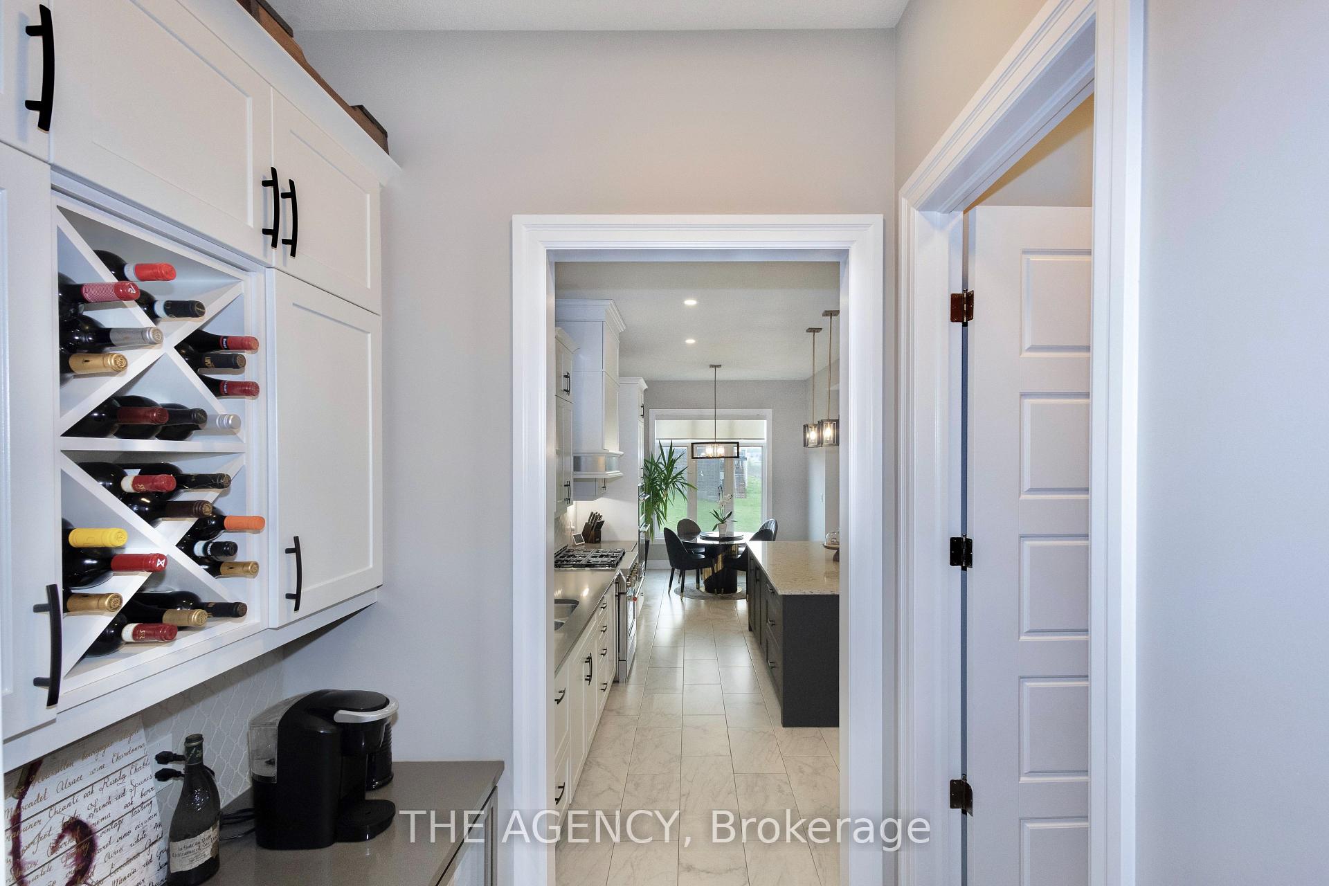 Photo 9 of 76 Grandville Circle, Brant, Paris — HOMEH