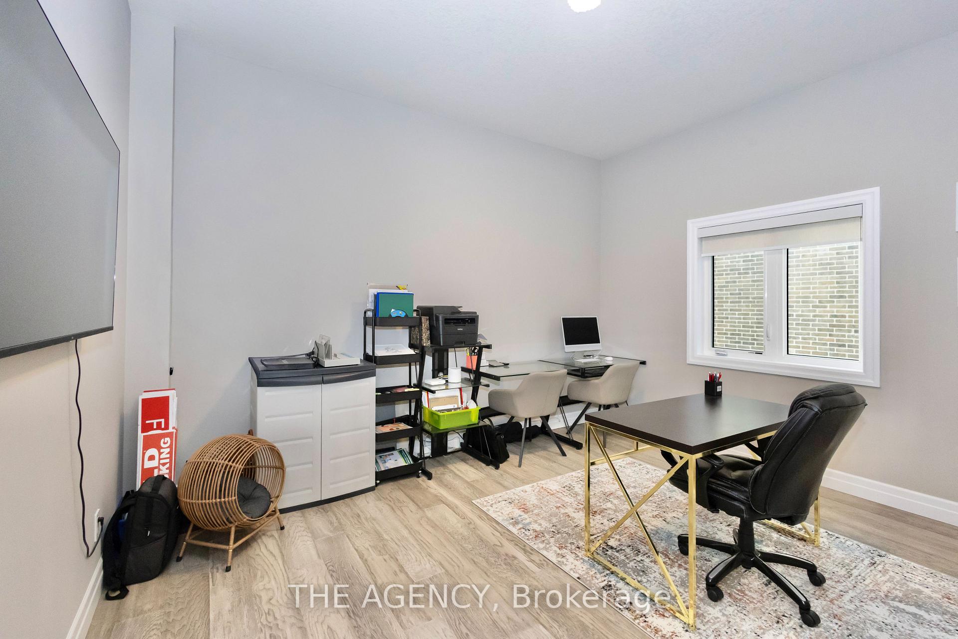 Photo 19 of 76 Grandville Circle, Brant, Paris — HOMEH