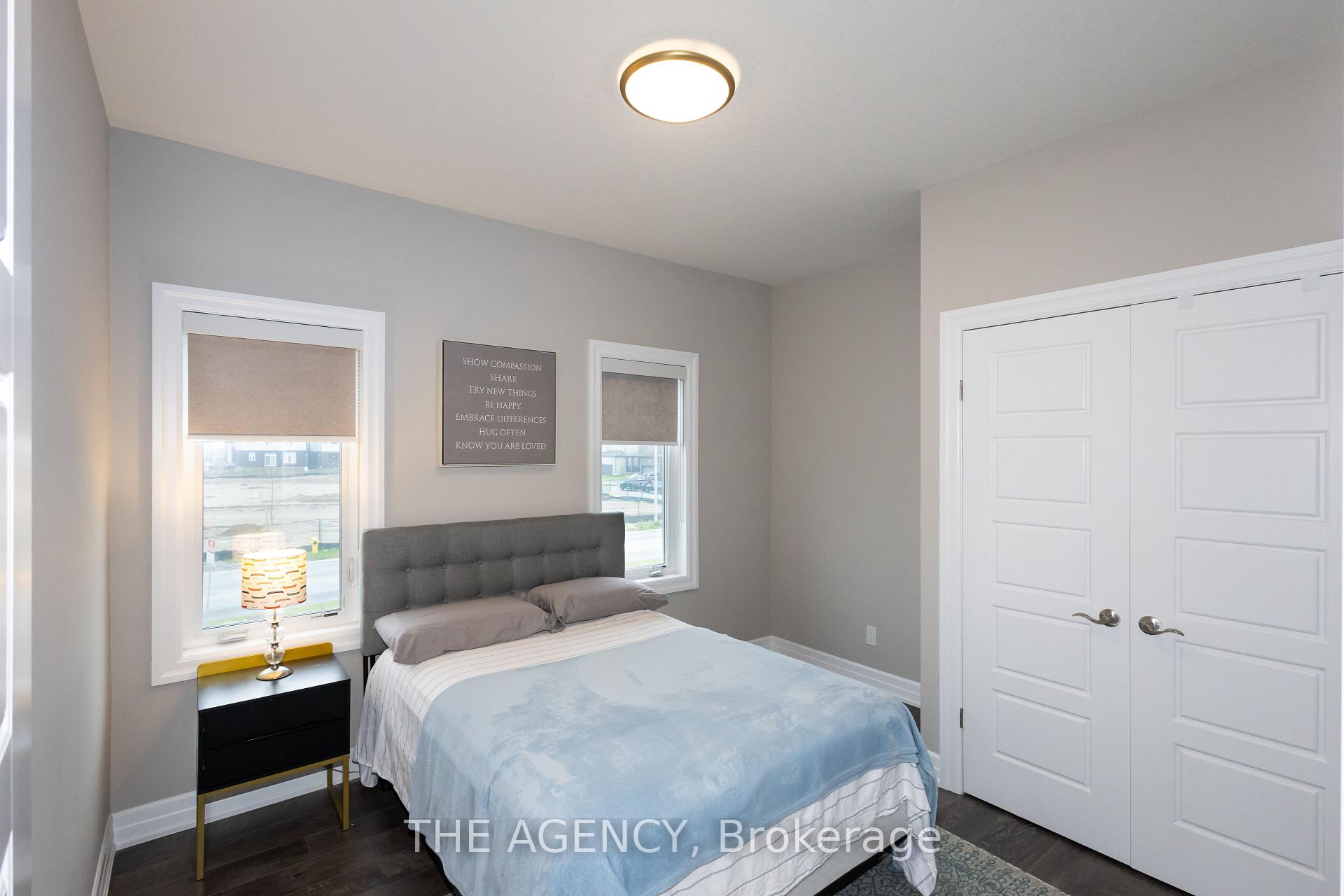 Photo 34 of 76 Grandville Circle, Brant, Paris — HOMEH