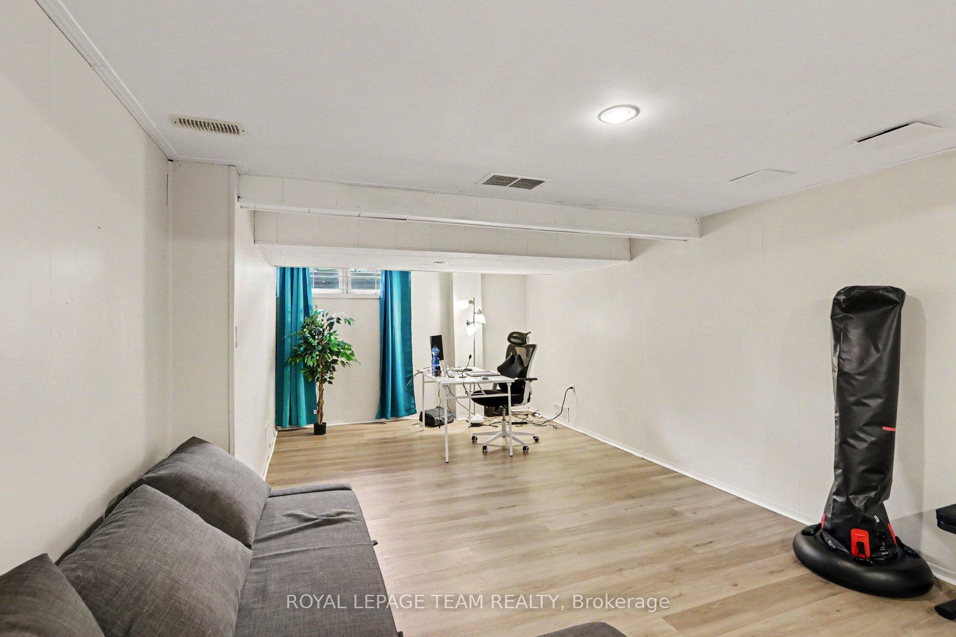 Photo 24 of 638 Laverendrye Drive, Ottawa, Beacon Hill North — HOMEH