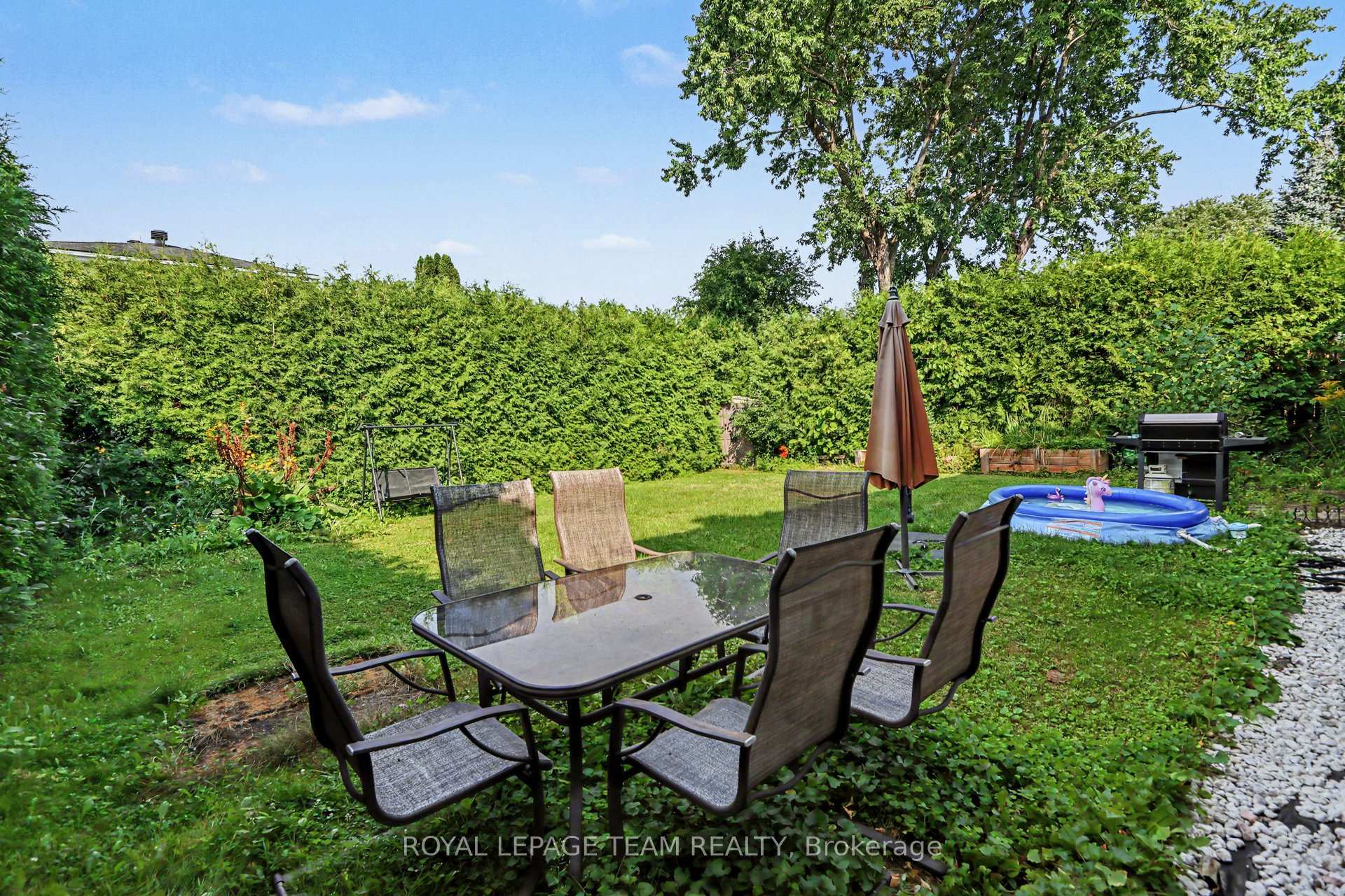 Photo 30 of 638 Laverendrye Drive, Ottawa, Beacon Hill North — HOMEH