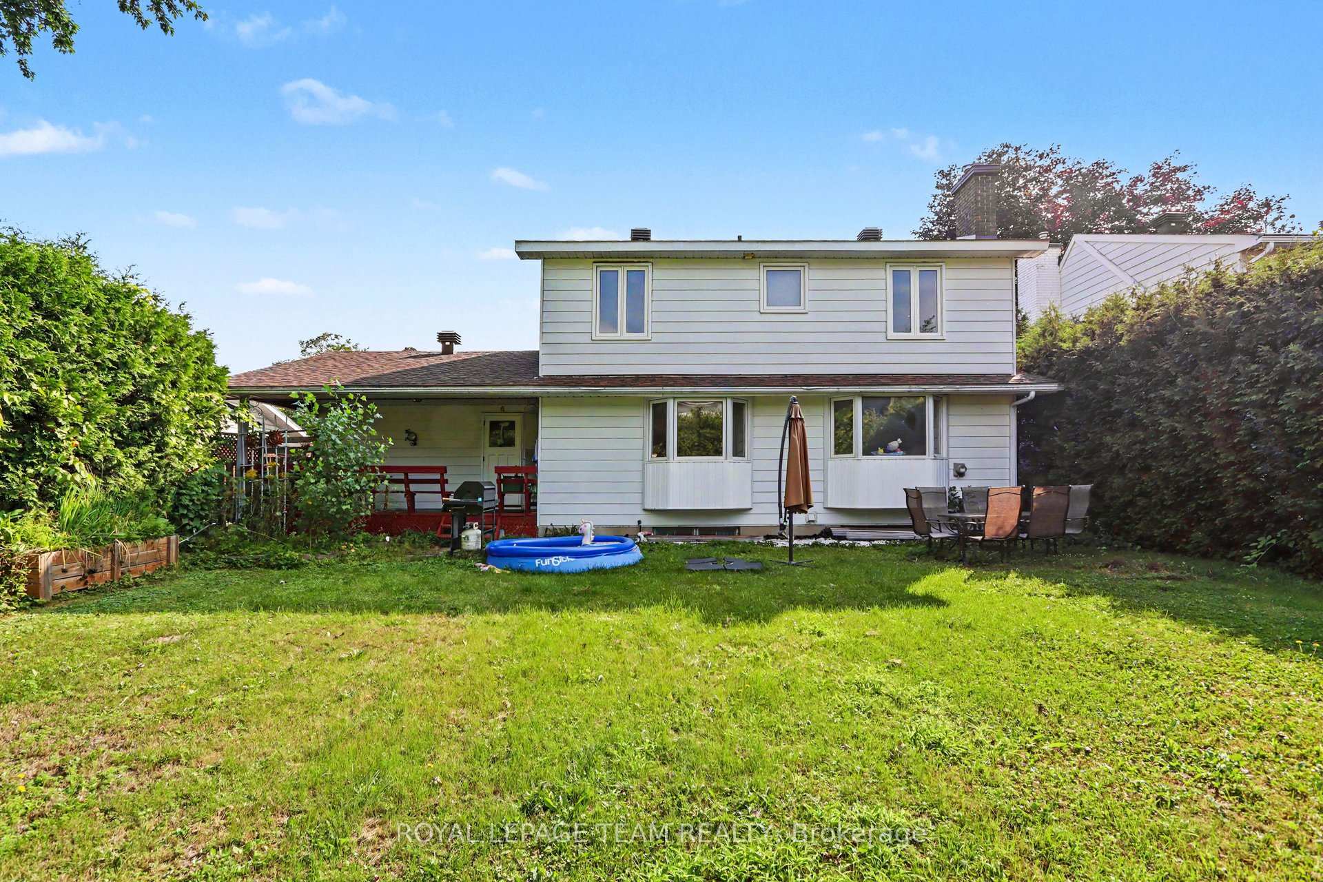 Photo 31 of 638 Laverendrye Drive, Ottawa, Beacon Hill North — HOMEH