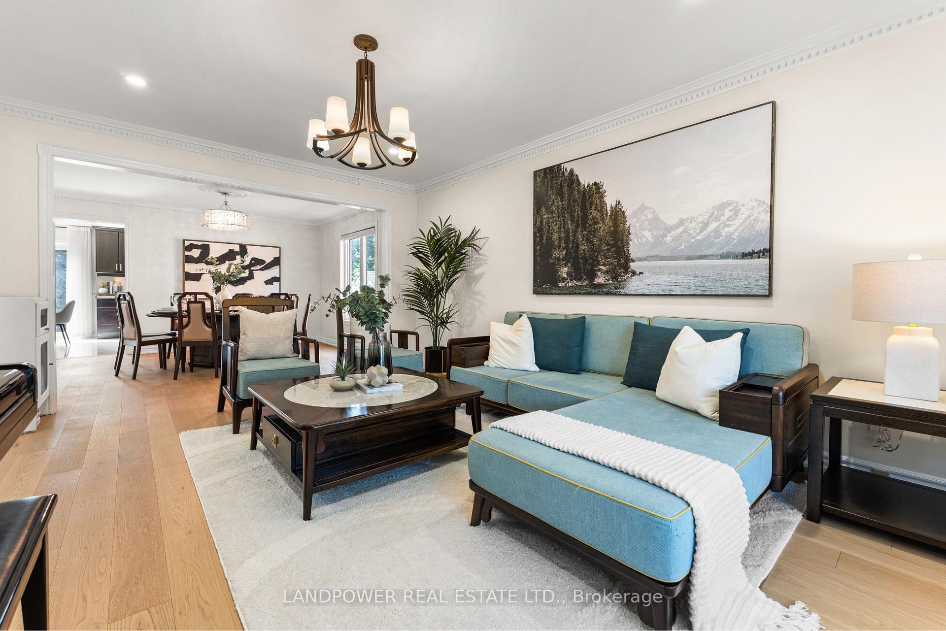 Photo 5 of 6 Melchior Crescent, Markham, Buttonville — HOMEH