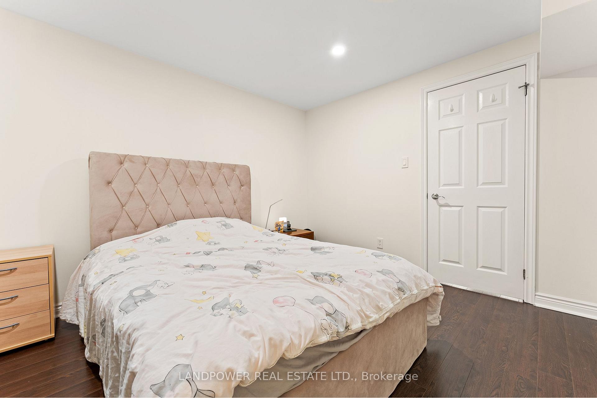 Photo 31 of 6 Melchior Crescent, Markham, Buttonville — HOMEH