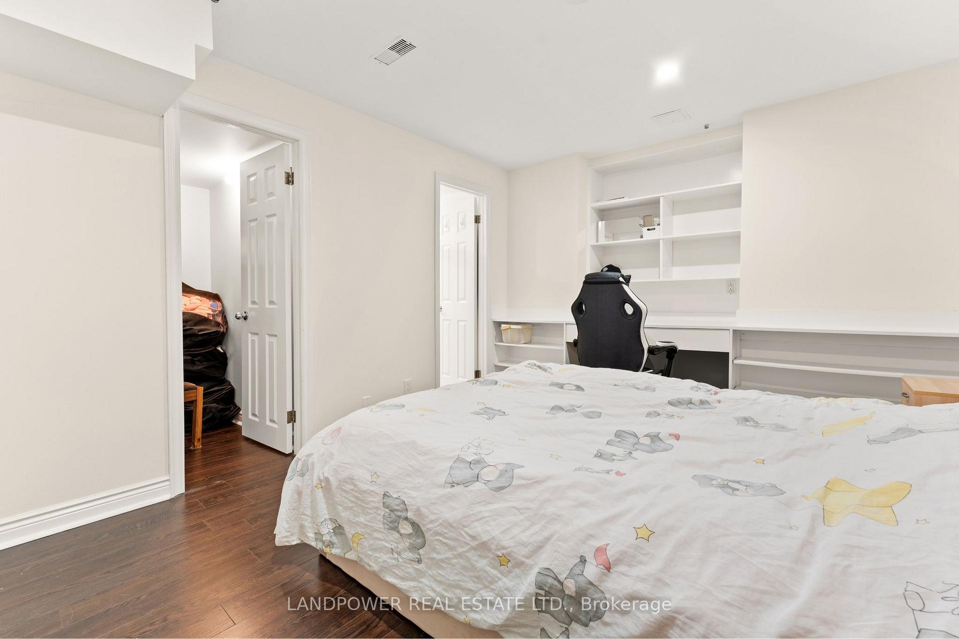Photo 32 of 6 Melchior Crescent, Markham, Buttonville — HOMEH